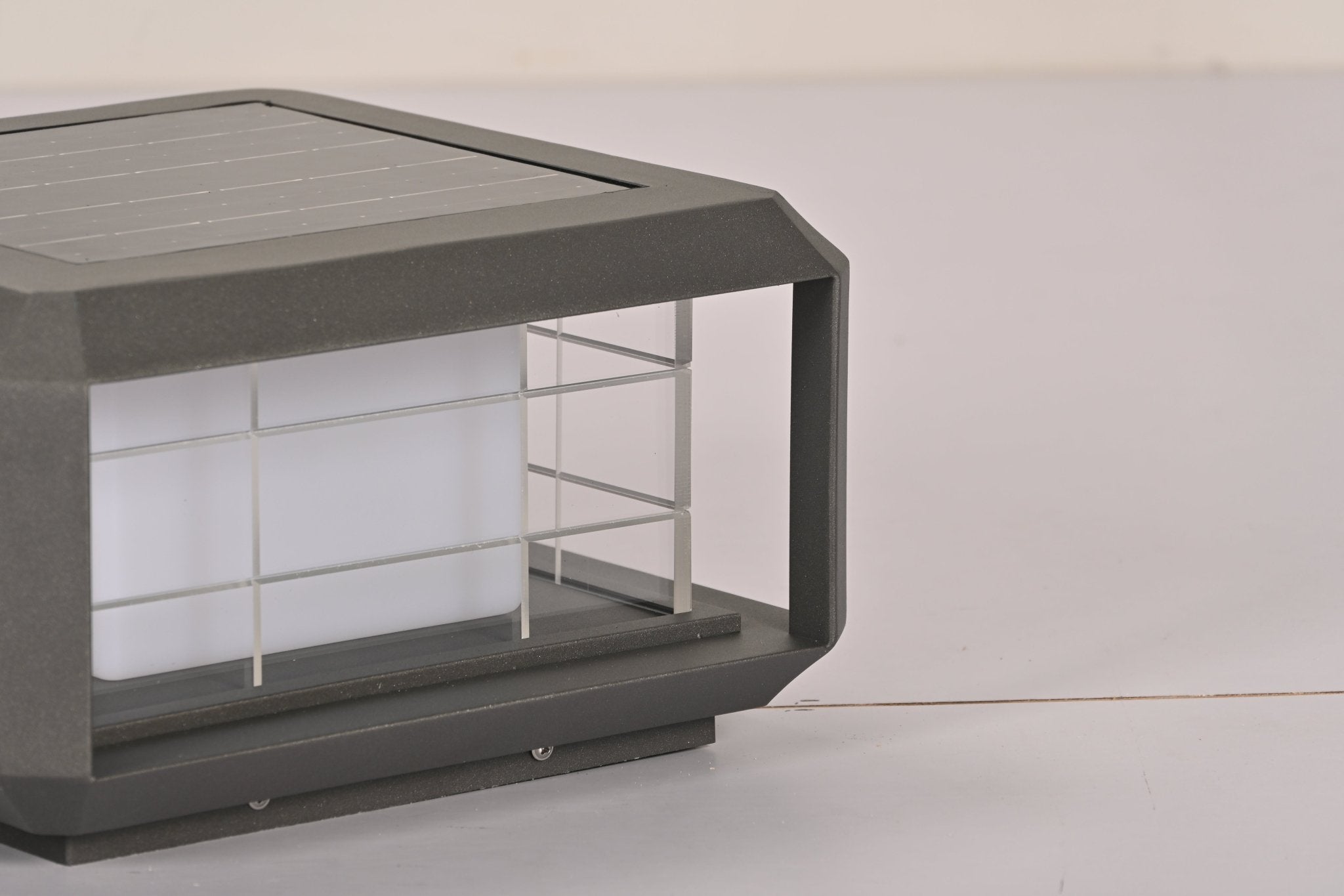 Grid Lampe Solaire en Métal Extérieure - Neutralighting