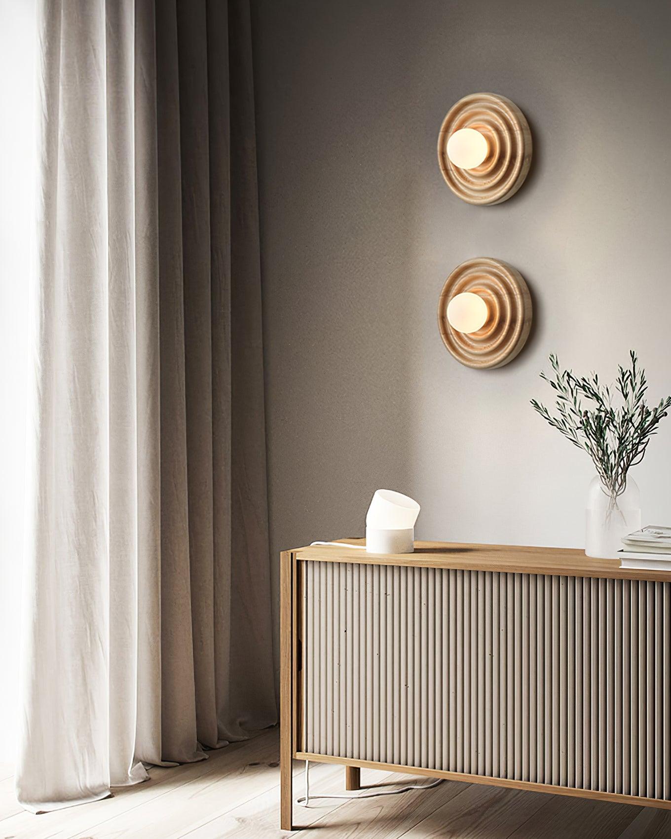 Lumoran Applique murale Ripple avec corps en bois de frêne et abat-jour en verre - Neutralighting