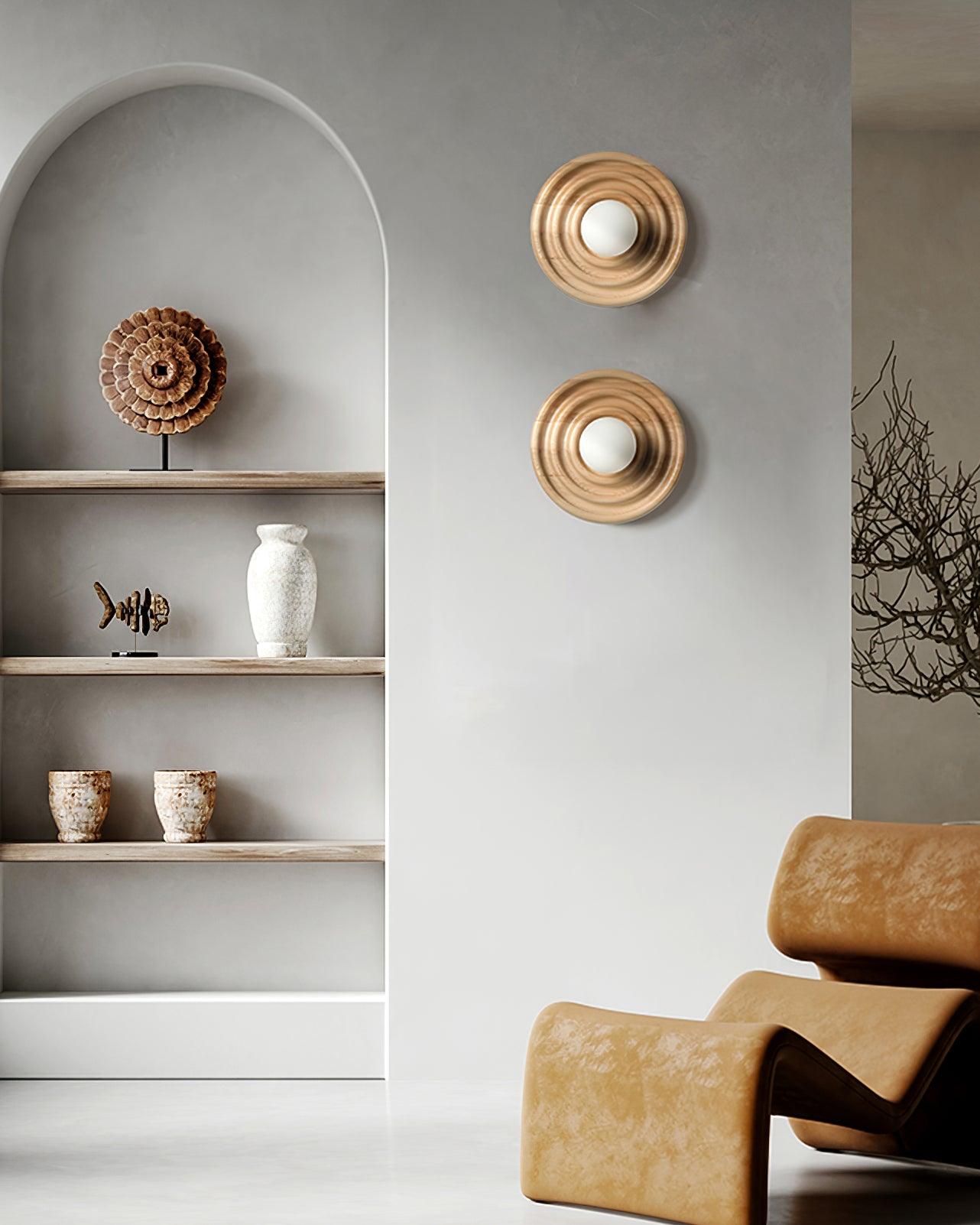 Lumoran Applique murale Ripple avec corps en bois de frêne et abat-jour en verre - Neutralighting