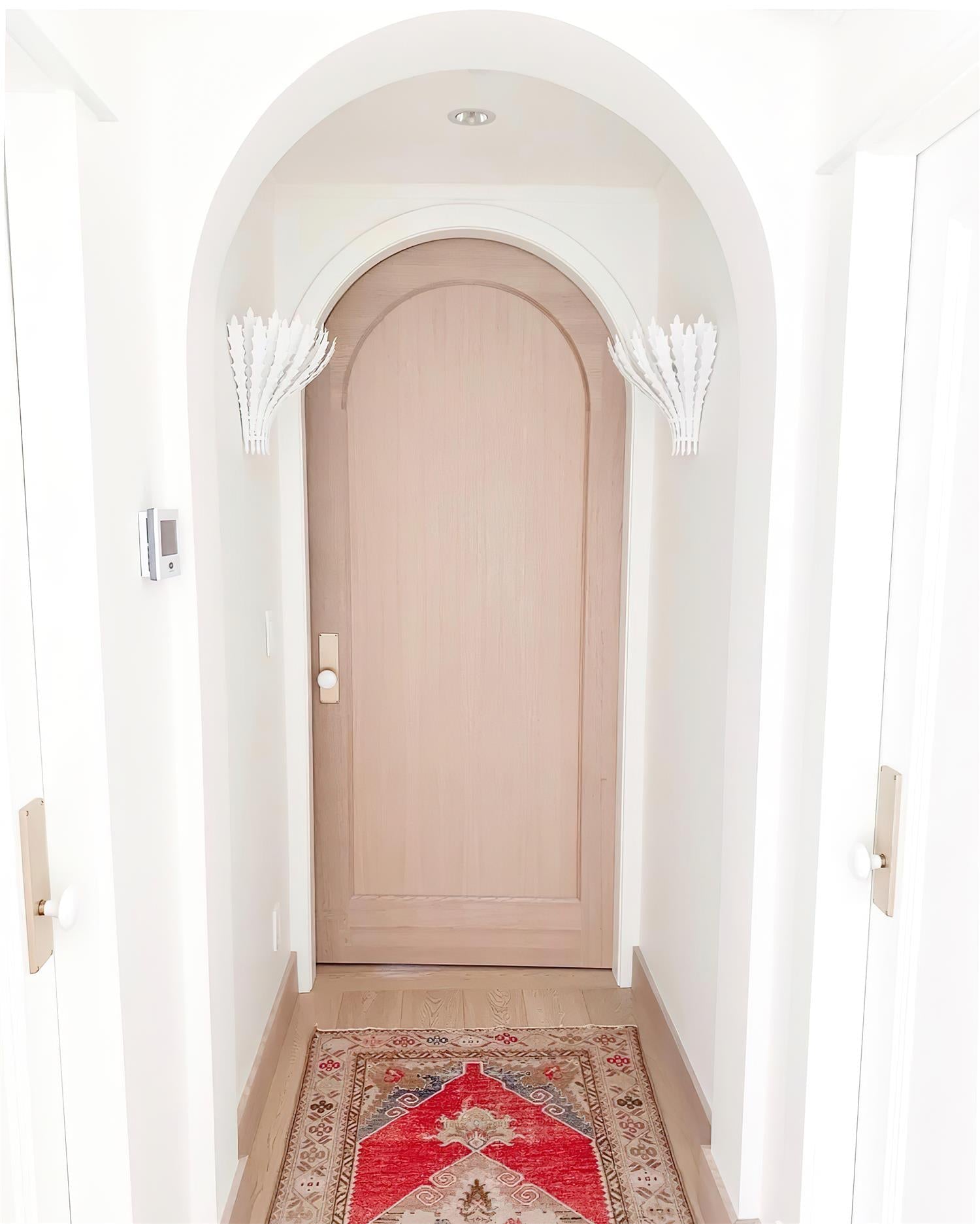 Wall Light Handmade Leaf Motif Body Elegant Sconce - Letslighting