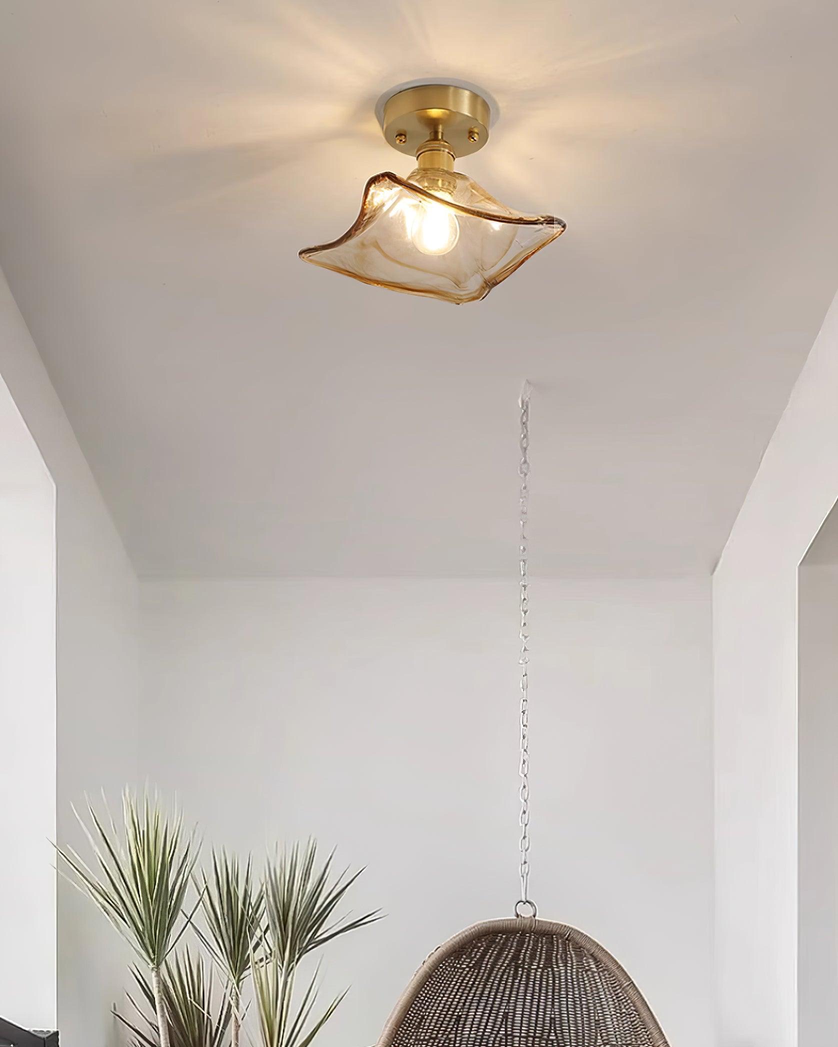 Lampe de Plafond Abat-jour en Verre Ambre Tourbillonné Laiton Industriel Vintage - Neutralighting