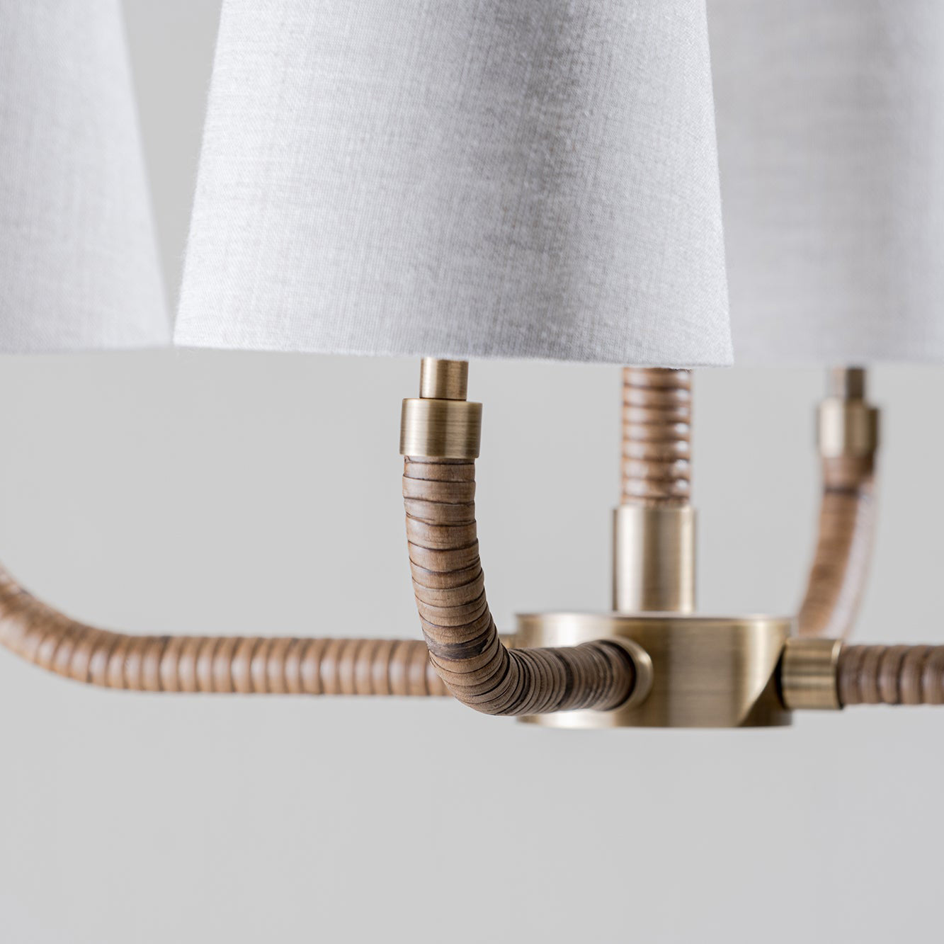 Holden Avdoria Lustre en Tissu et Canne Doré Industriel Vintage - Neutralighting
