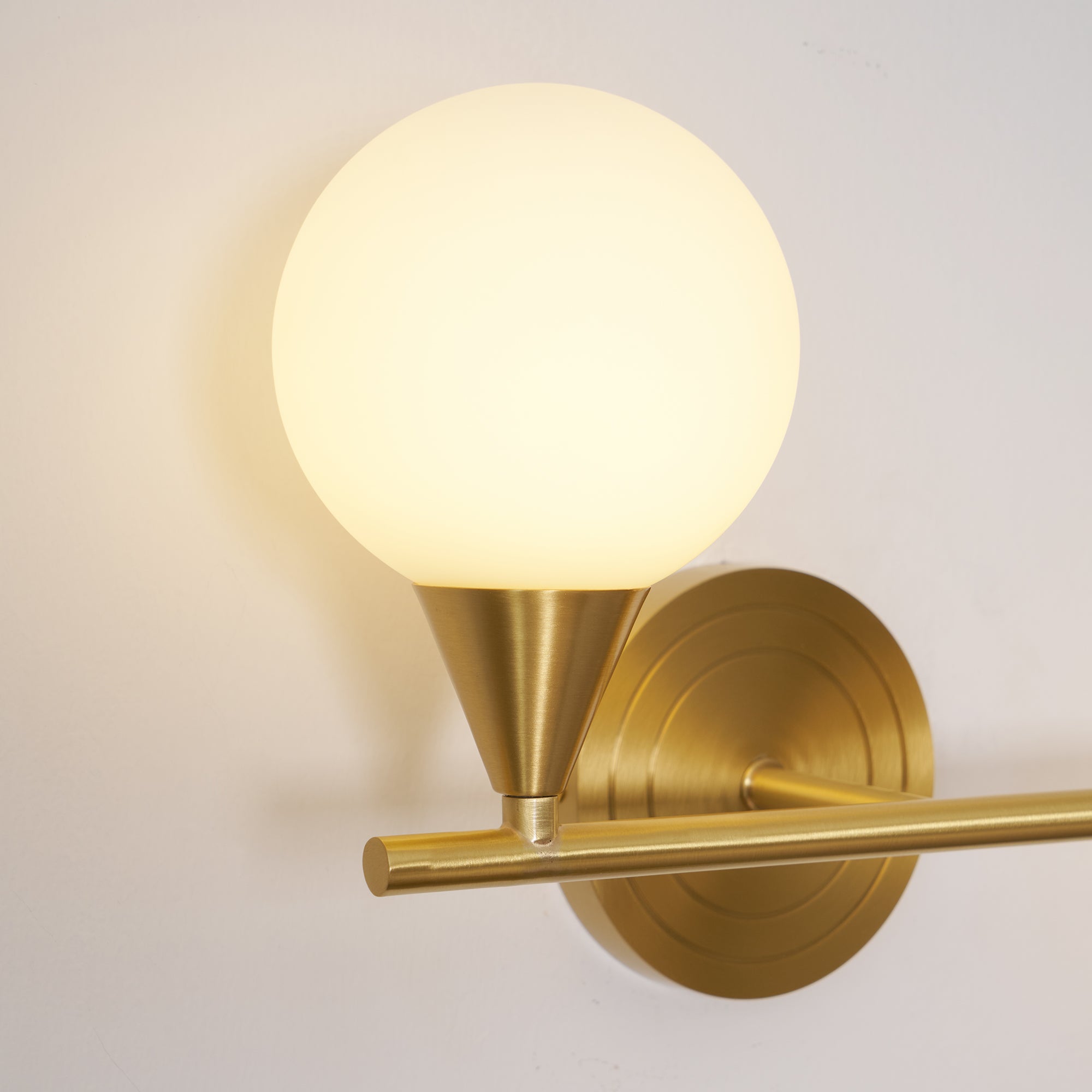 Holten Applique Murale en Verre et Laiton Armé Minimaliste Moderne - Neutralighting