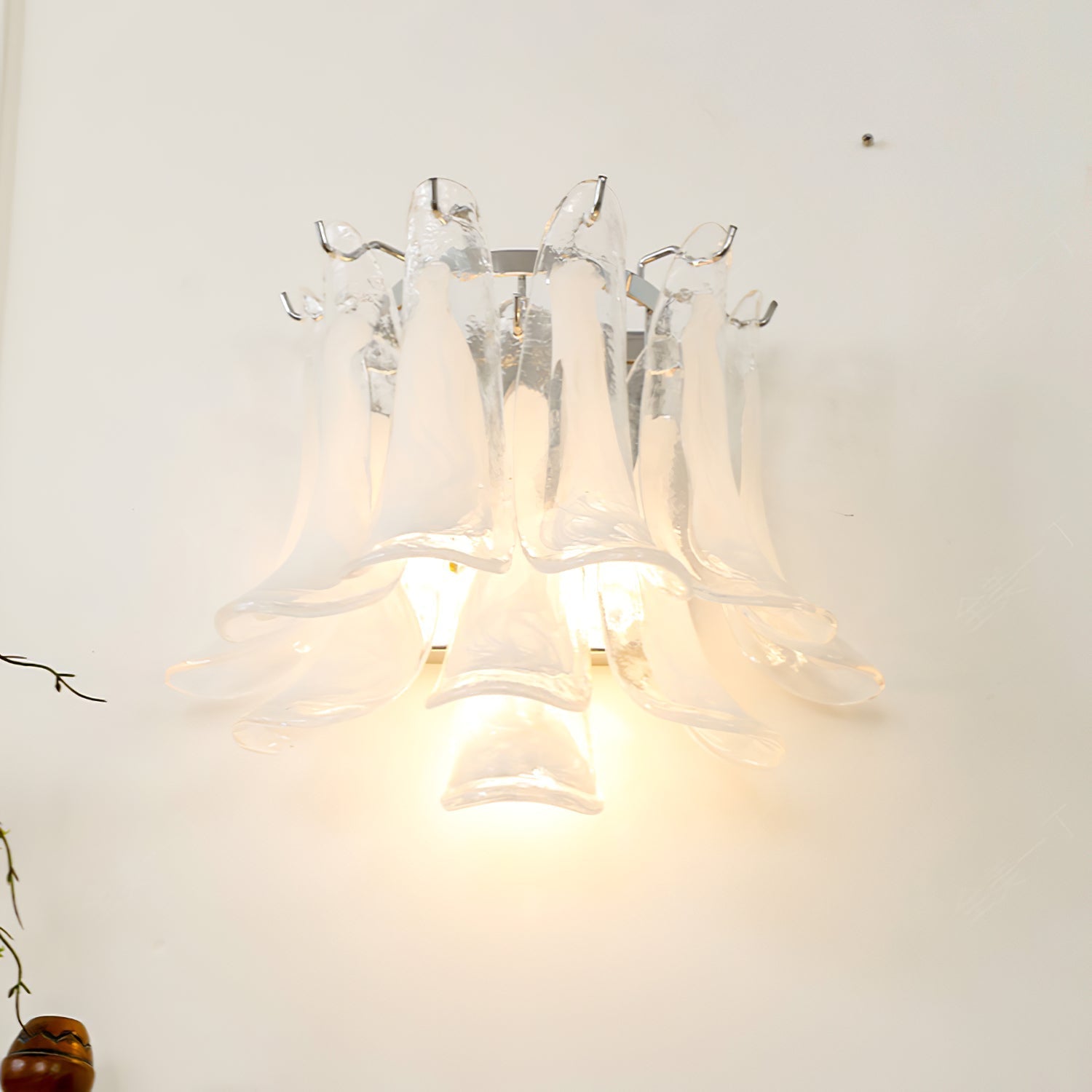 Aurora Wall Lamp Petal Glass Horseshoe Shaped Minimalist - Letslighting
