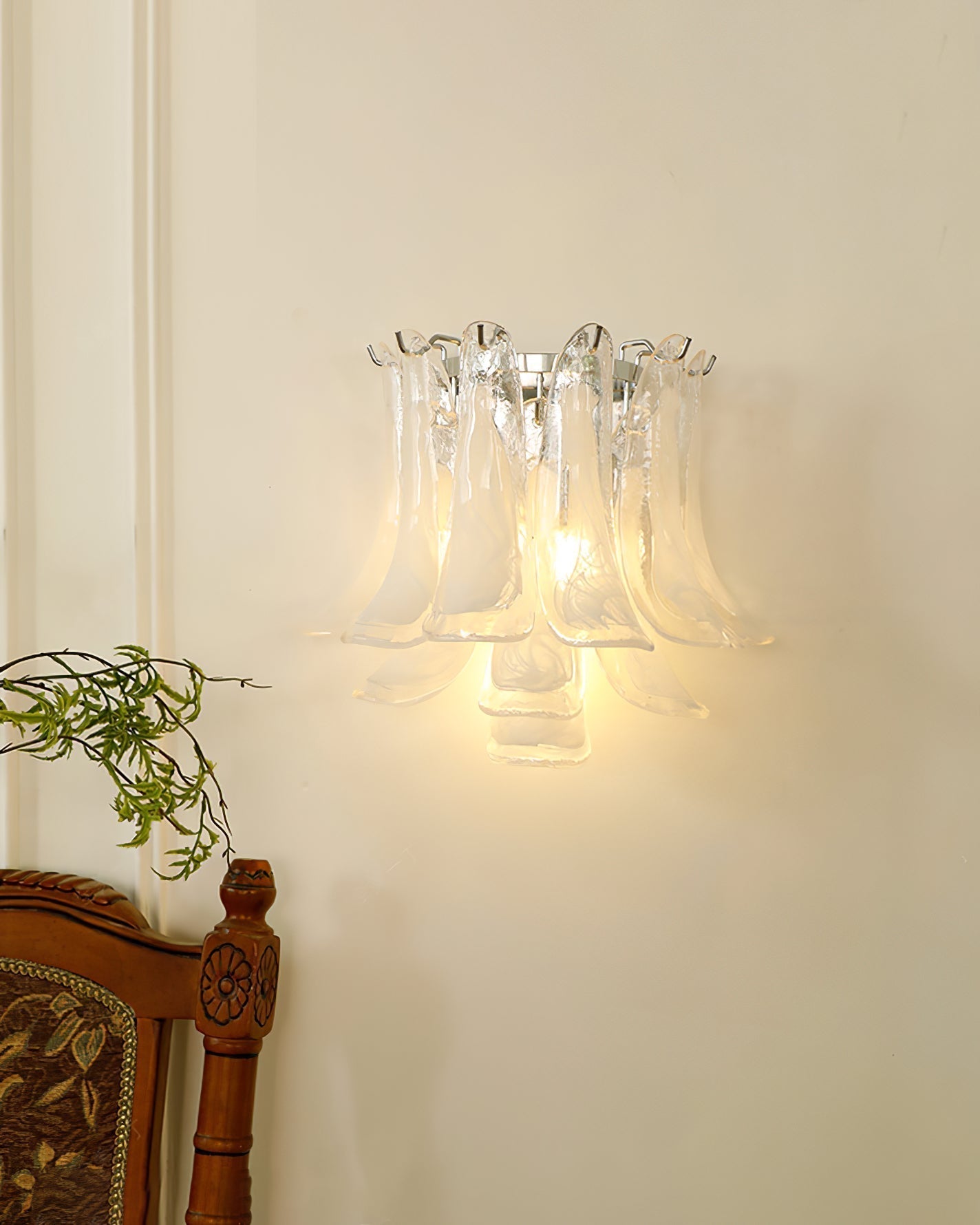 Aurora Wall Lamp Petal Glass Horseshoe Shaped Minimalist - Letslighting