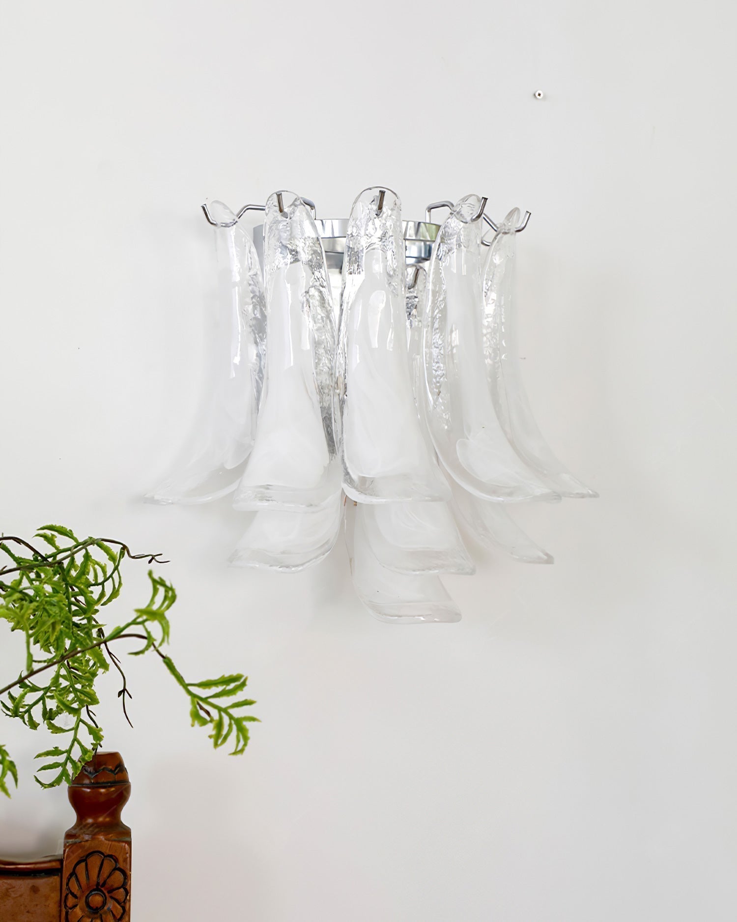 Aurora Wall Lamp Petal Glass Horseshoe Shaped Minimalist - Letslighting