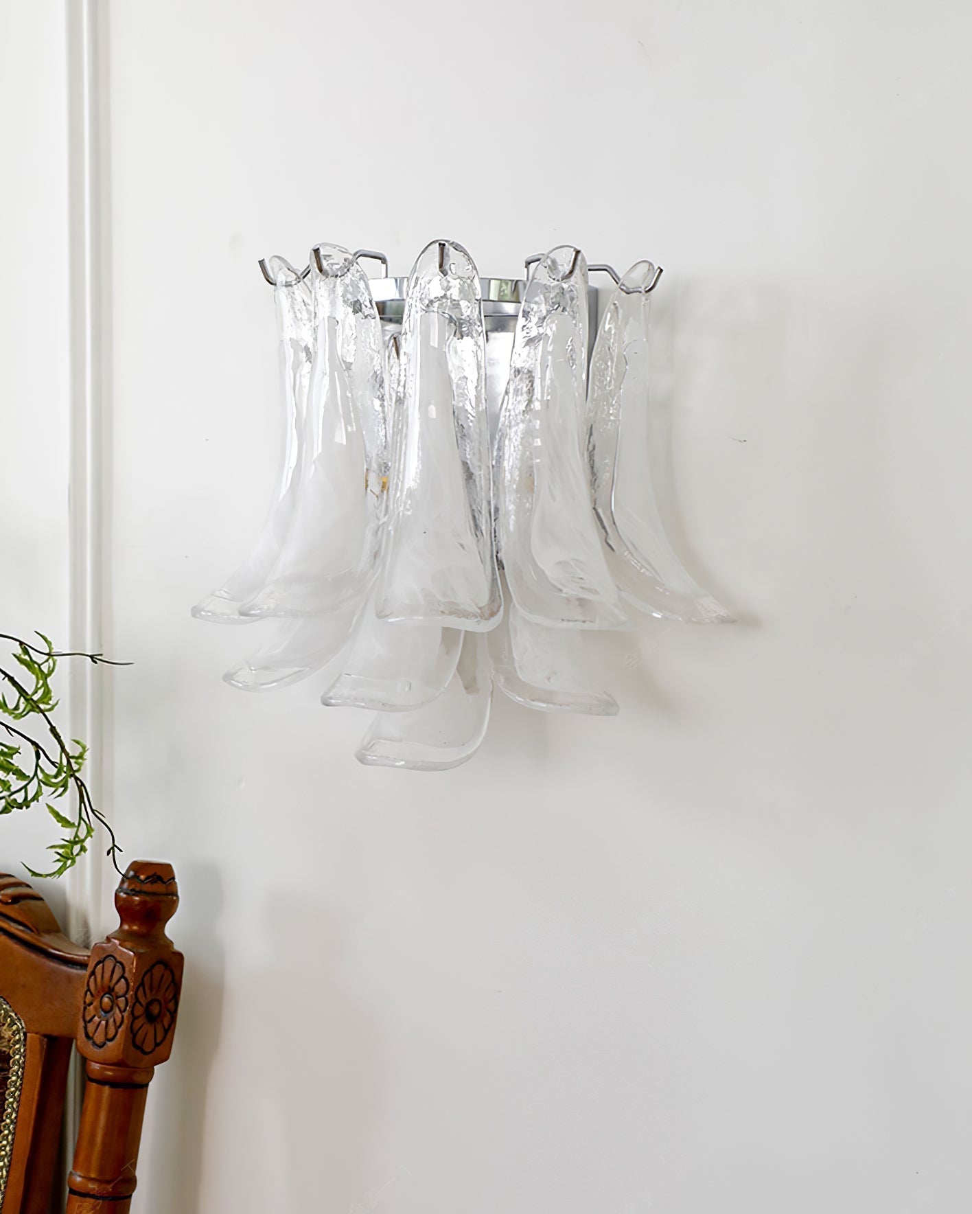 Aurora Wall Lamp Petal Glass Horseshoe Shaped Minimalist - Letslighting