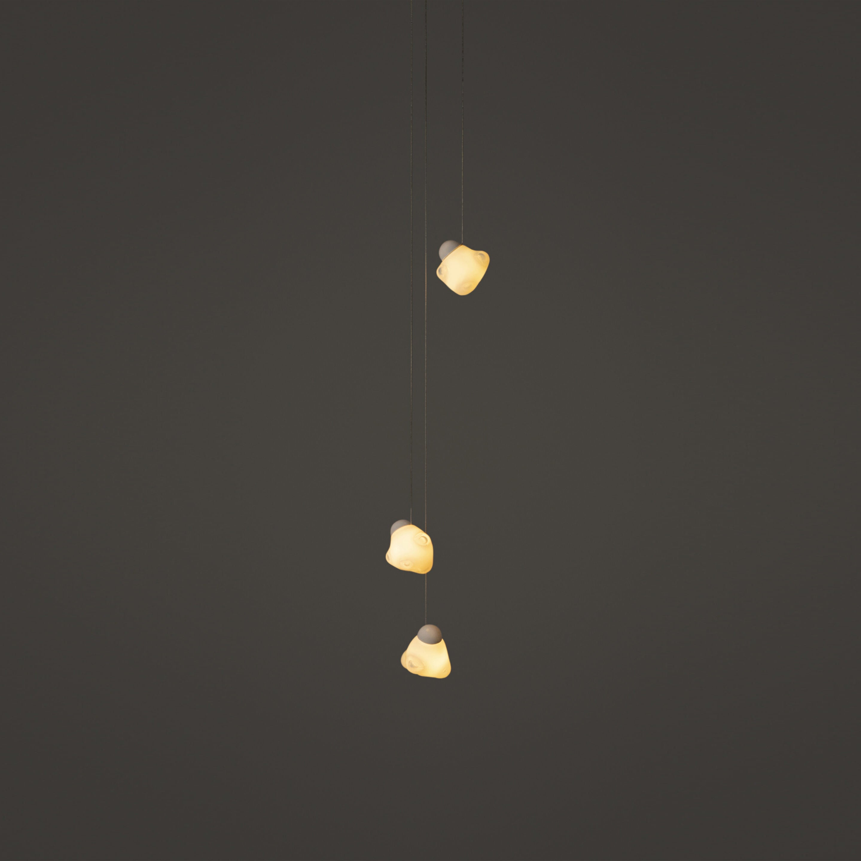 Vasilen Lampe Pendentive Verre Noir Pier Glacé Minimaliste Moderne - Neutralighting