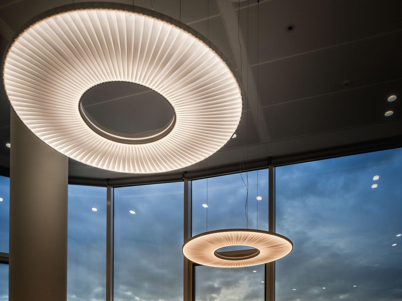 Virelithe Fabric Classic Pendant Lamp - Neutralighting