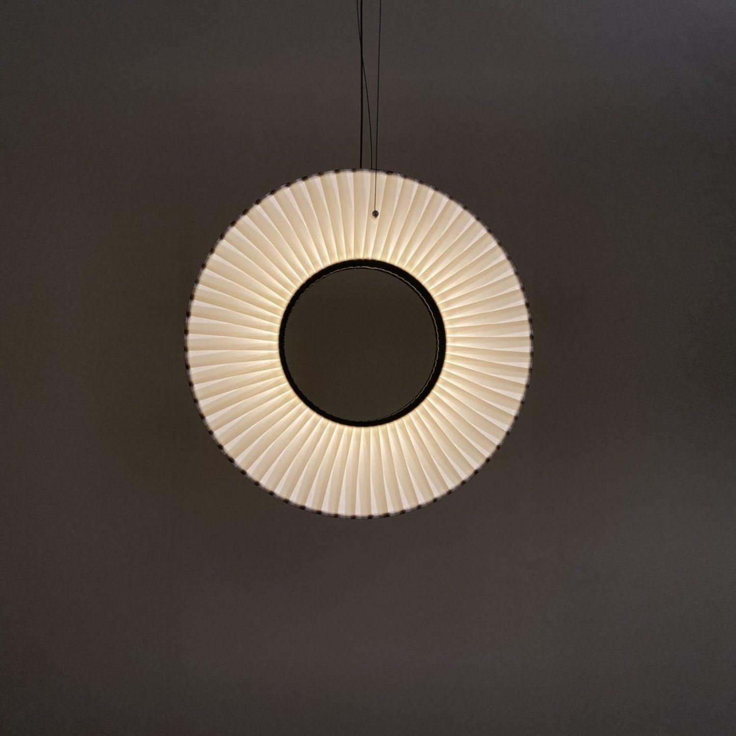 Virelithe Fabric Classic Pendant Lamp - Neutralighting