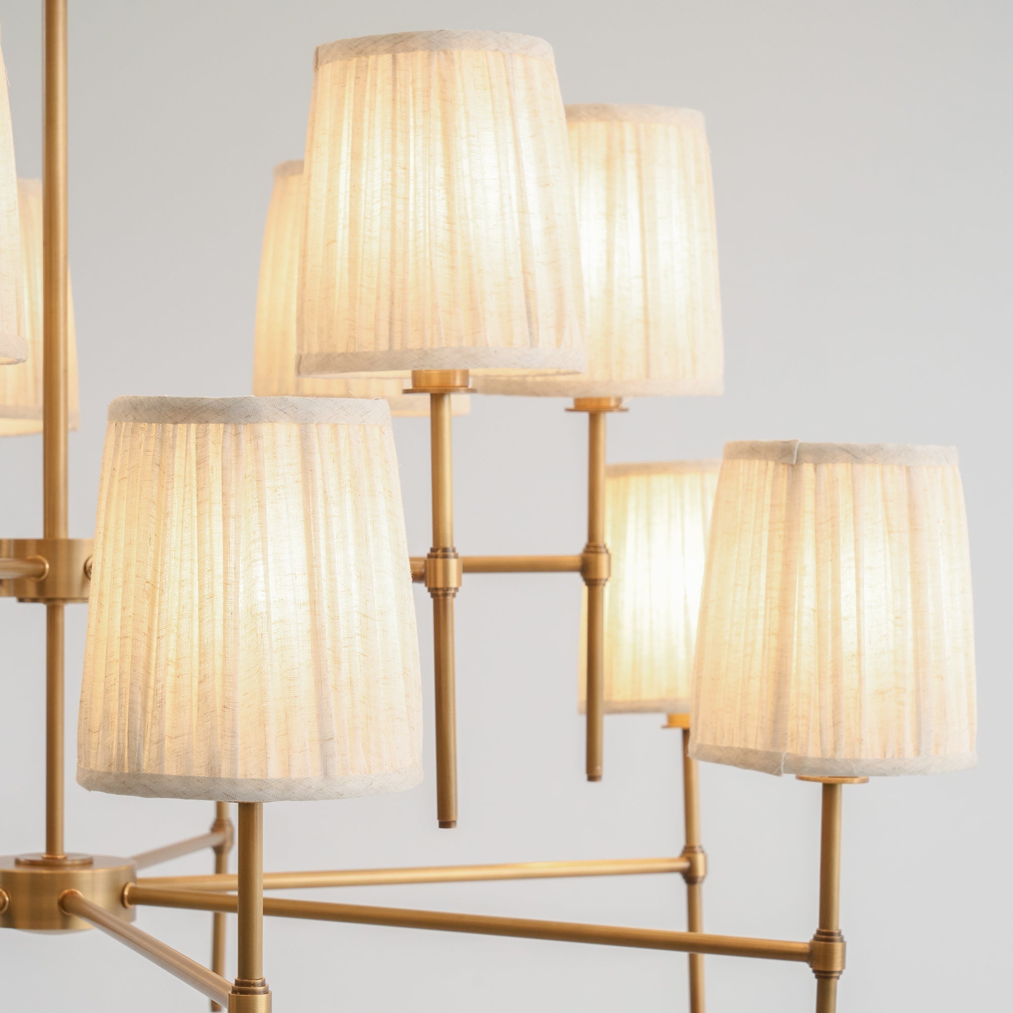 Erthaos Lustre Métal Tissu Élégance Premium - Neutralighting