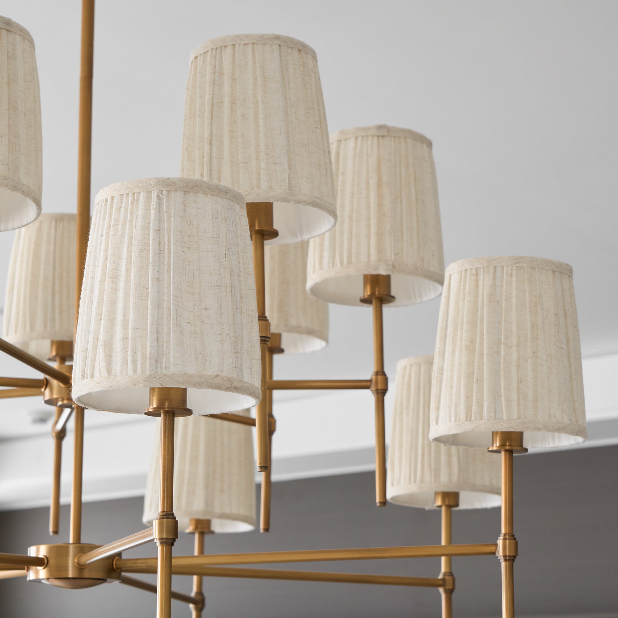 Erthaos Lustre Métal Tissu Élégance Premium - Neutralighting
