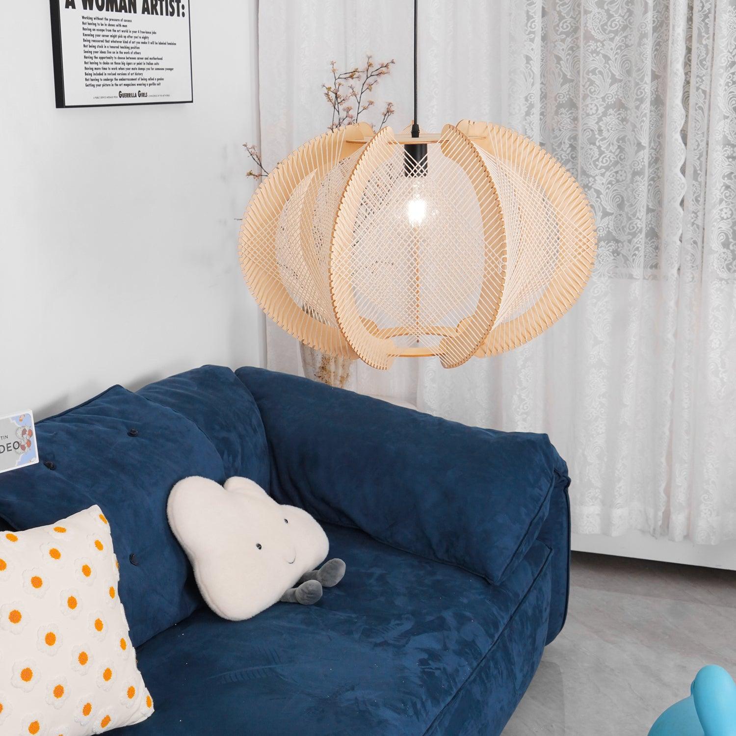 Novan Suspension avec abat-jour en tissu, structure en bois et détails en fil métallique - Neutralighting