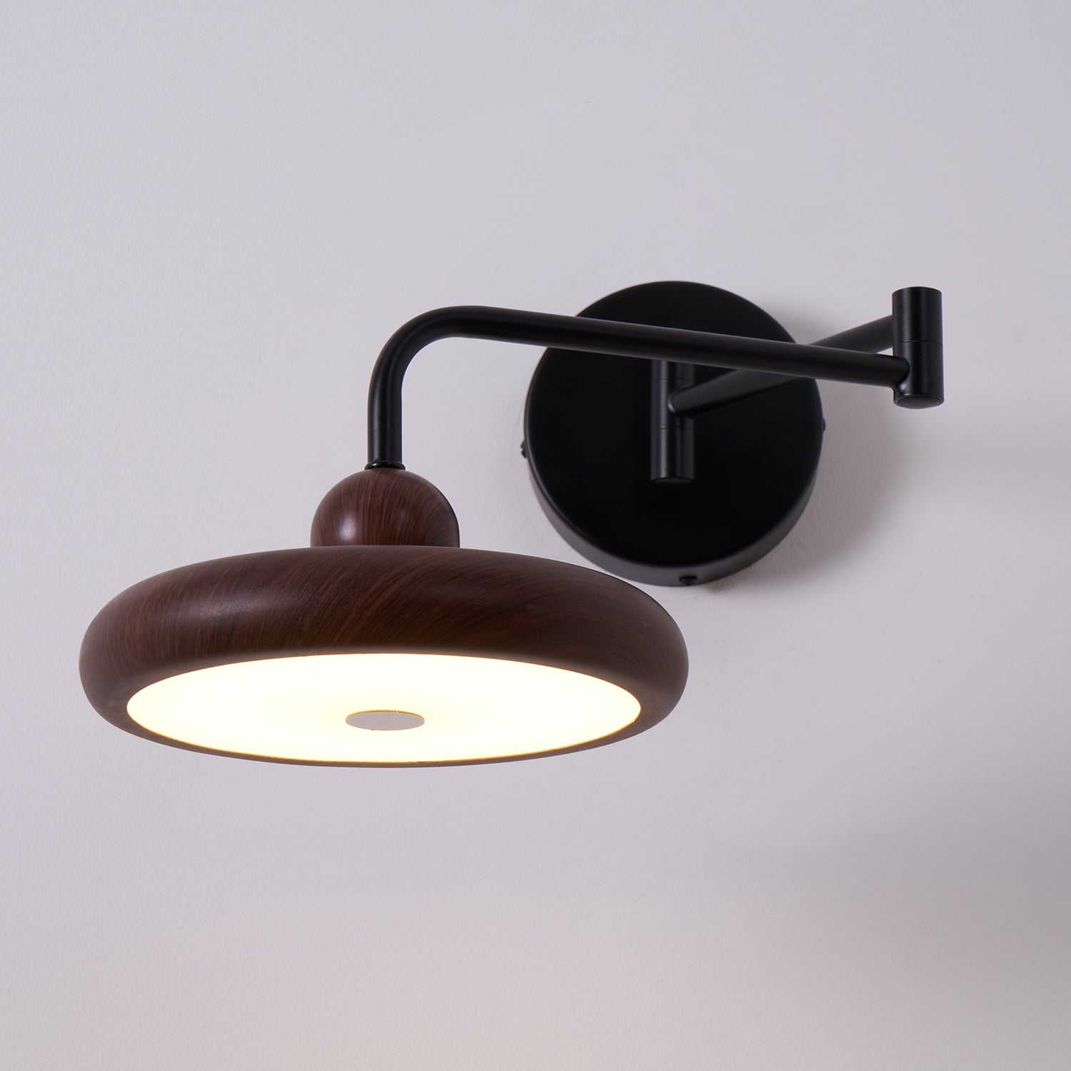 Nella Applique Murale Minimaliste en Bois - Neutralighting