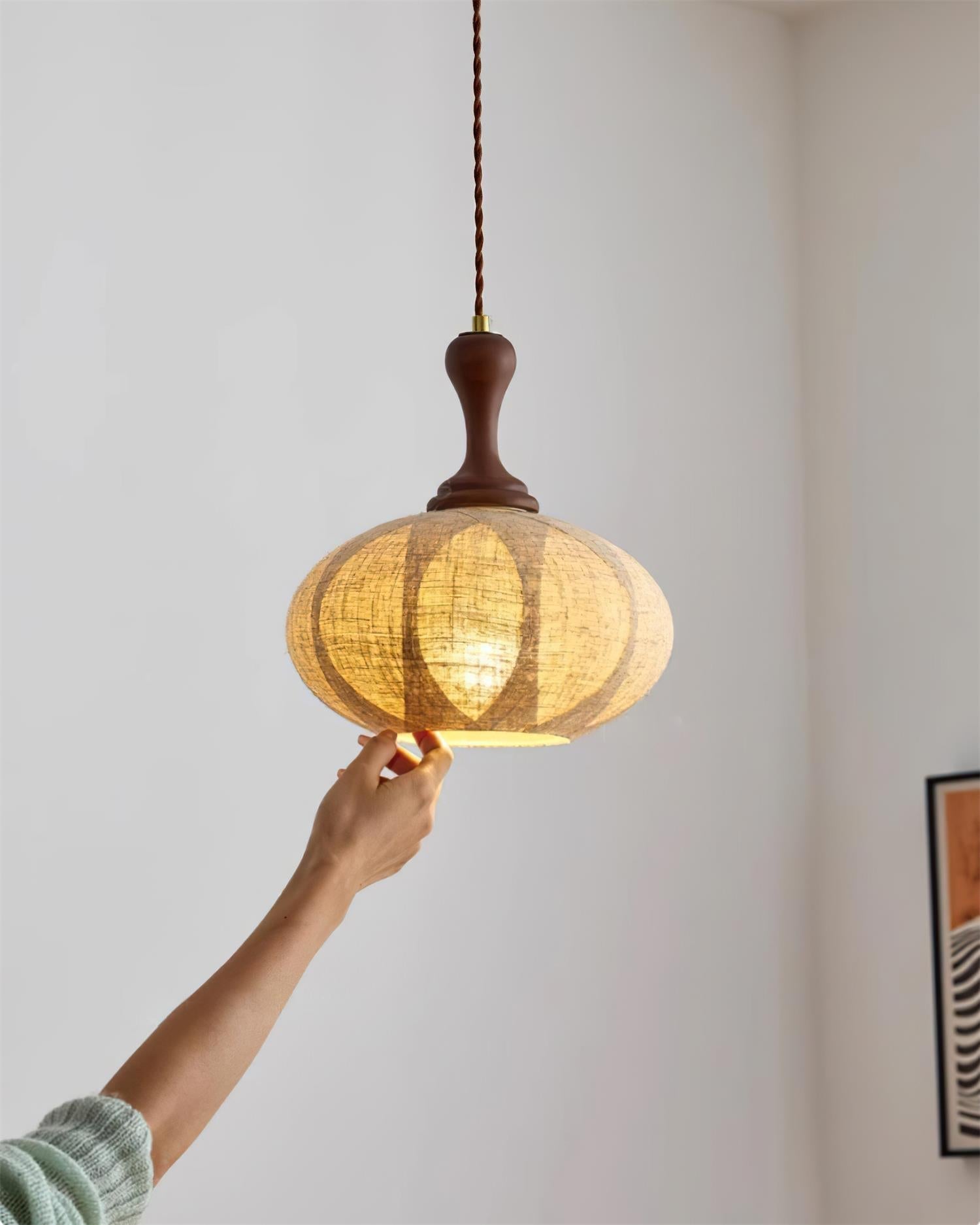 Kenso Suspension Lampe en Tissu Sphérique Col en Bois - Neutralighting