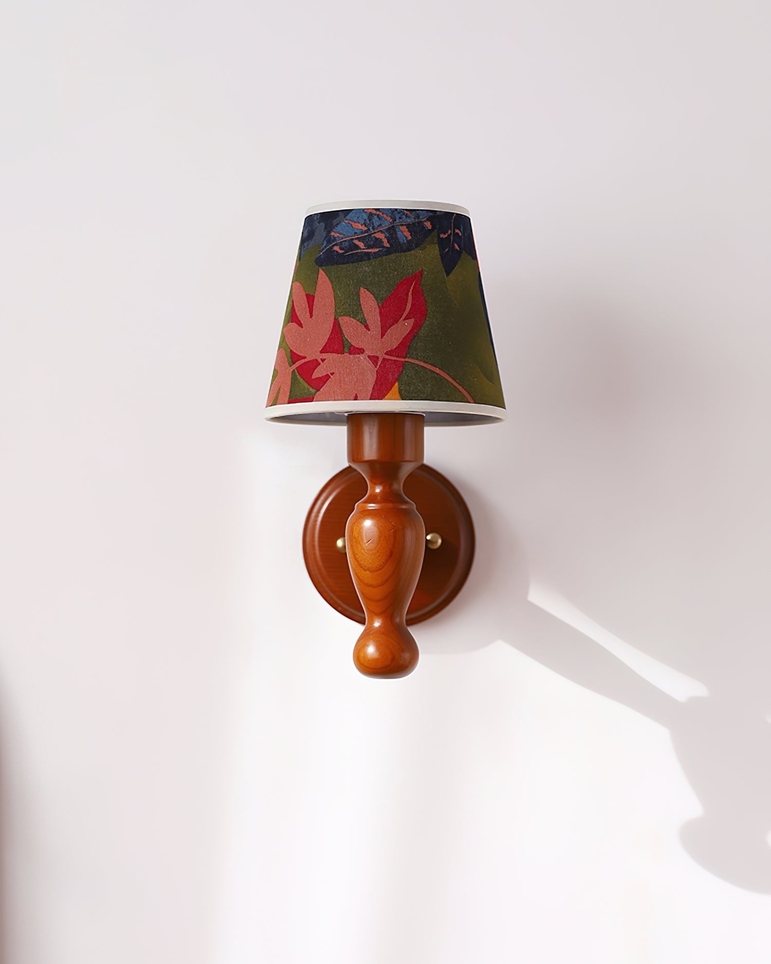 Mapleleaf Applique Murale Élégante en Verre et Bois - Neutralighting