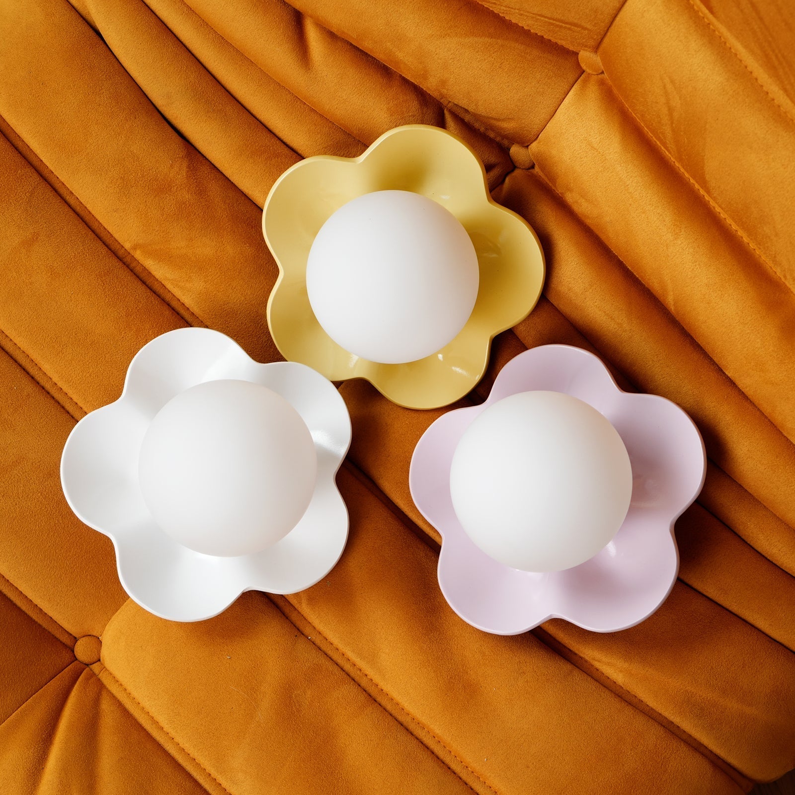 Petalia Applique Murale Moderne Violette - Neutralighting