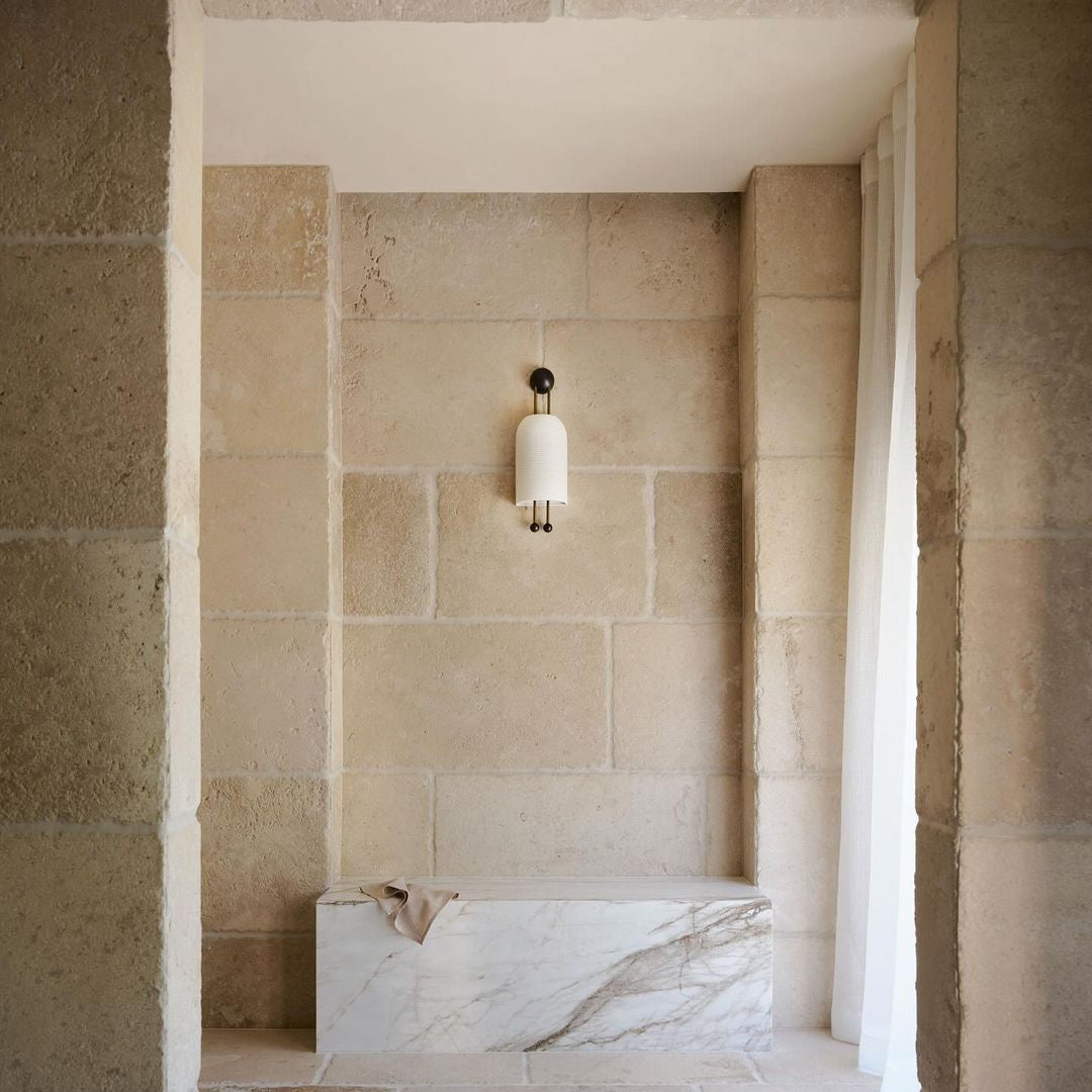 Zelaeora Lampe Murale Lantern Sconce en Métal et Verre Moderne Minimaliste - Neutralighting