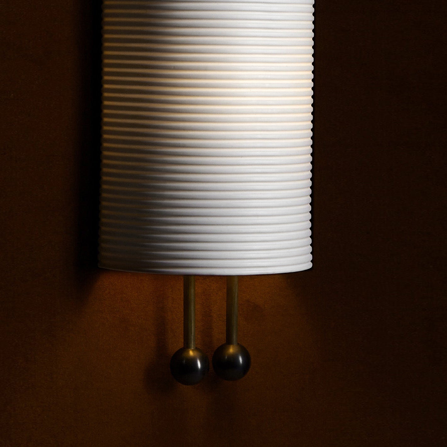 Zelaeora Lampe Murale Lantern Sconce en Métal et Verre Moderne Minimaliste - Neutralighting