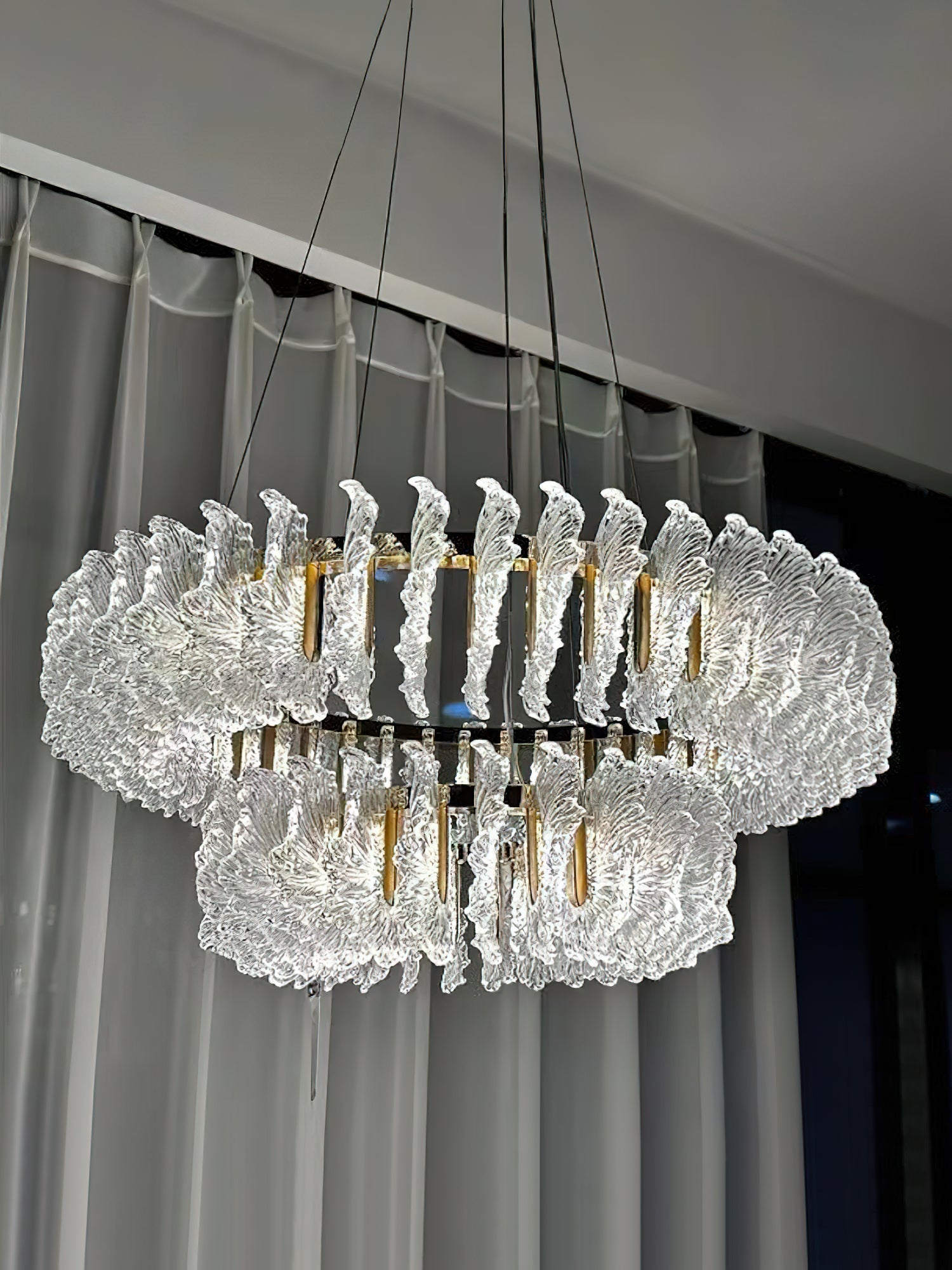 Chandelier en Verre et Acrylique de Luxe Ulcarir Feuille - Neutralighting