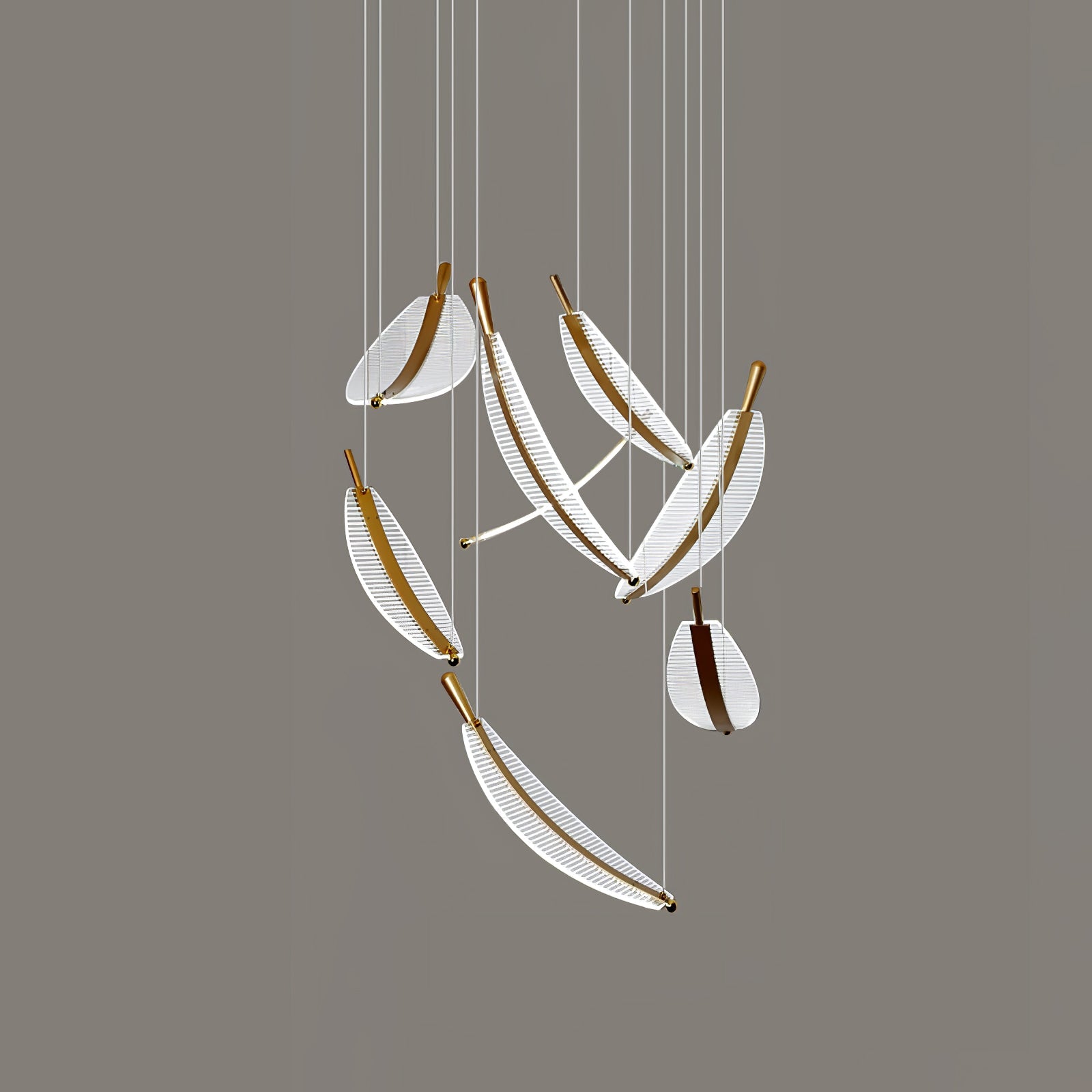 Lustra Chandelier Leaf Acrylic Gold Elegant Modern - Neutralighting