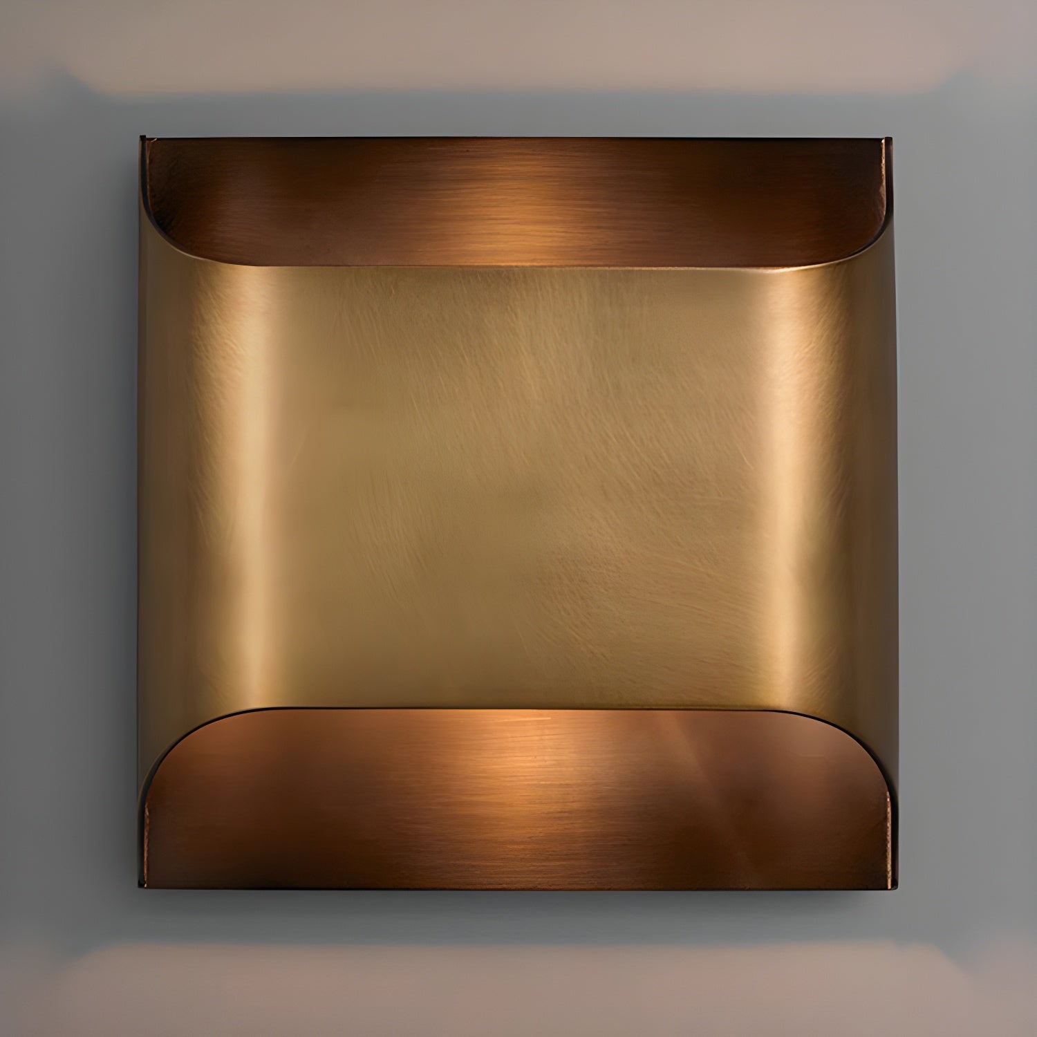 Hardy Applique Murale d'Art Nordic en Laiton - Neutralighting