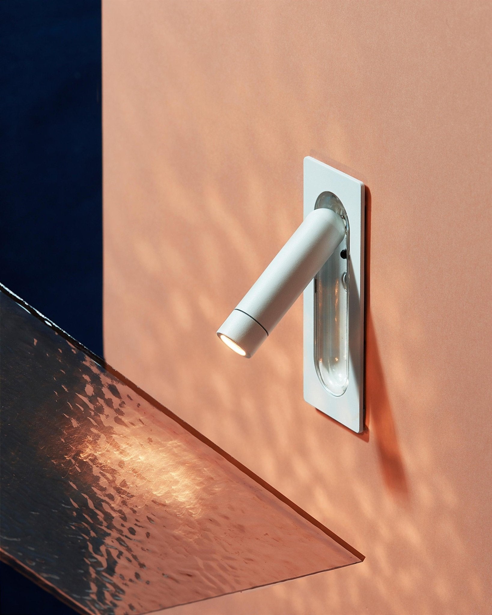 Fioro Lampe Murale Industrielle en Acrylique - Neutralighting