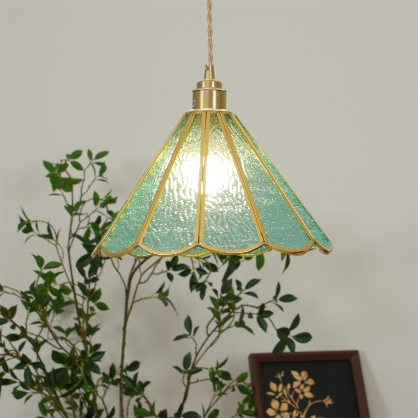 Suspension en Verre Bleu Texturé et Laiton Festonné Art Nouveau - Neutralighting