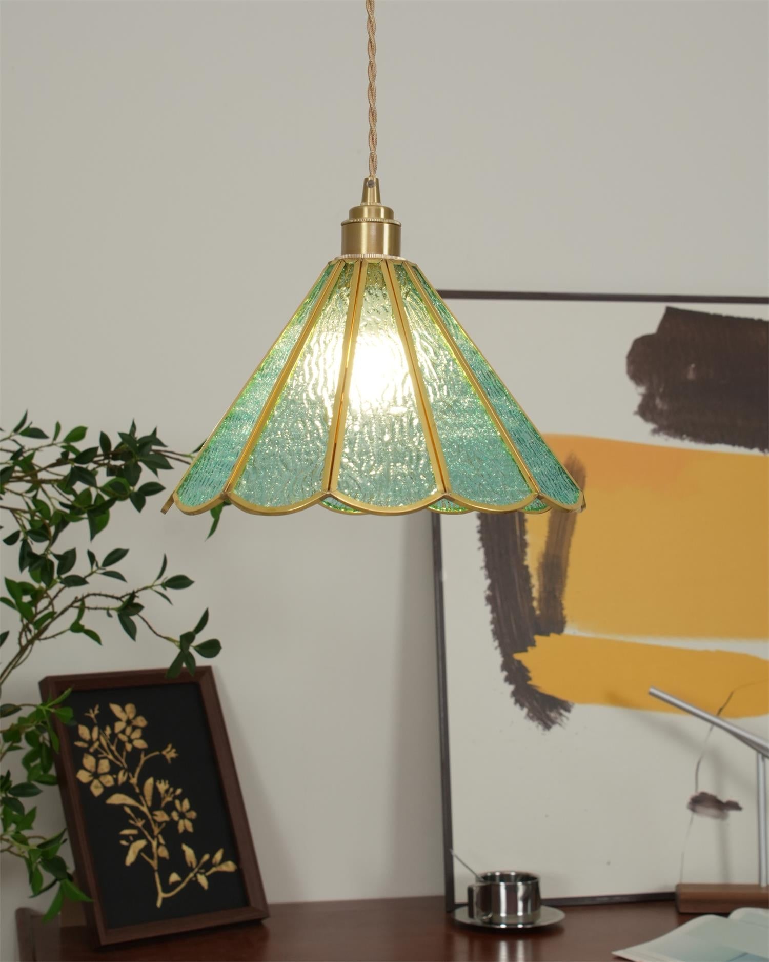 Suspension en Verre Bleu Texturé et Laiton Festonné Art Nouveau - Neutralighting