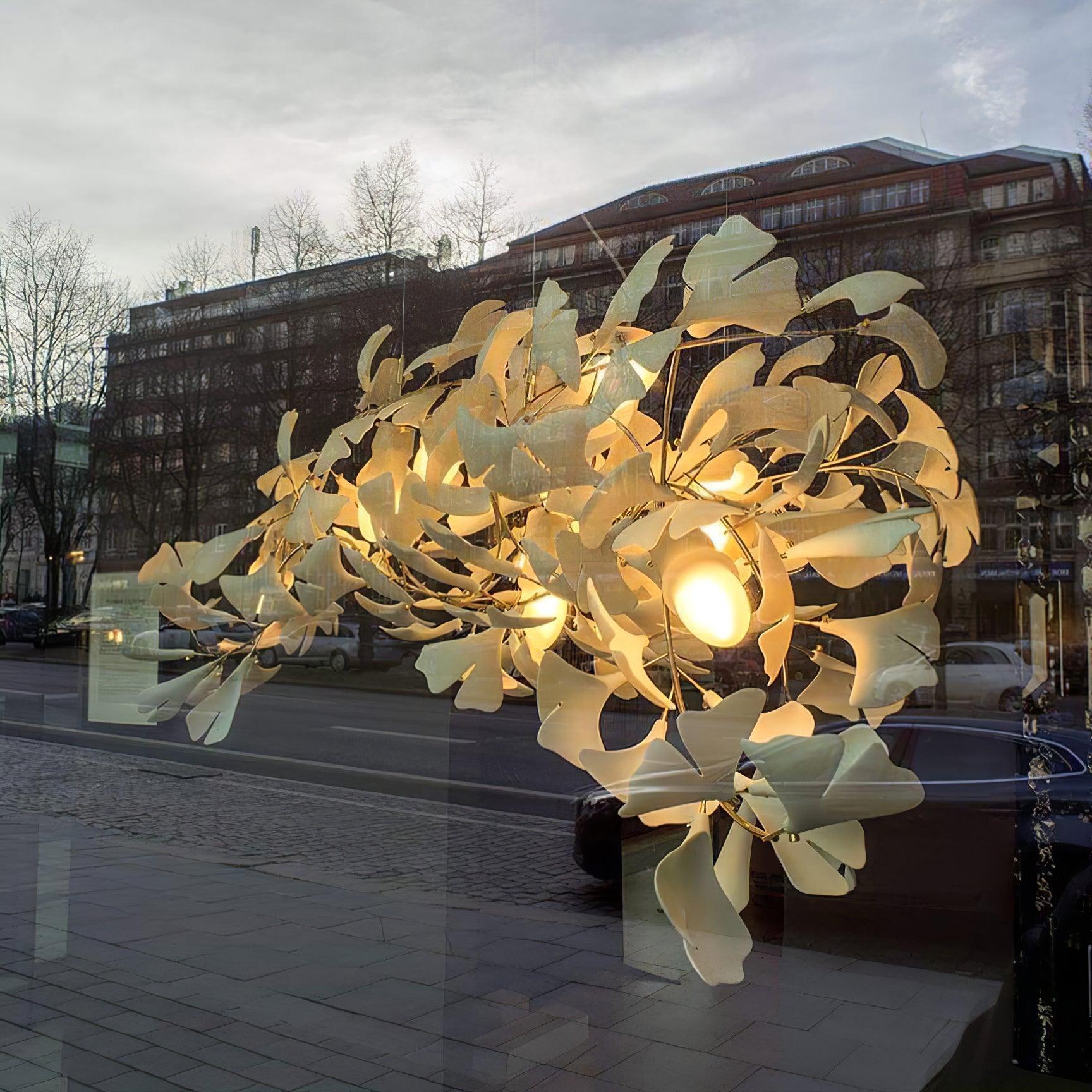 Olivia Chandelier en Céramique Feuilles de Ginkgo aux Courbes Organiques - Neutralighting