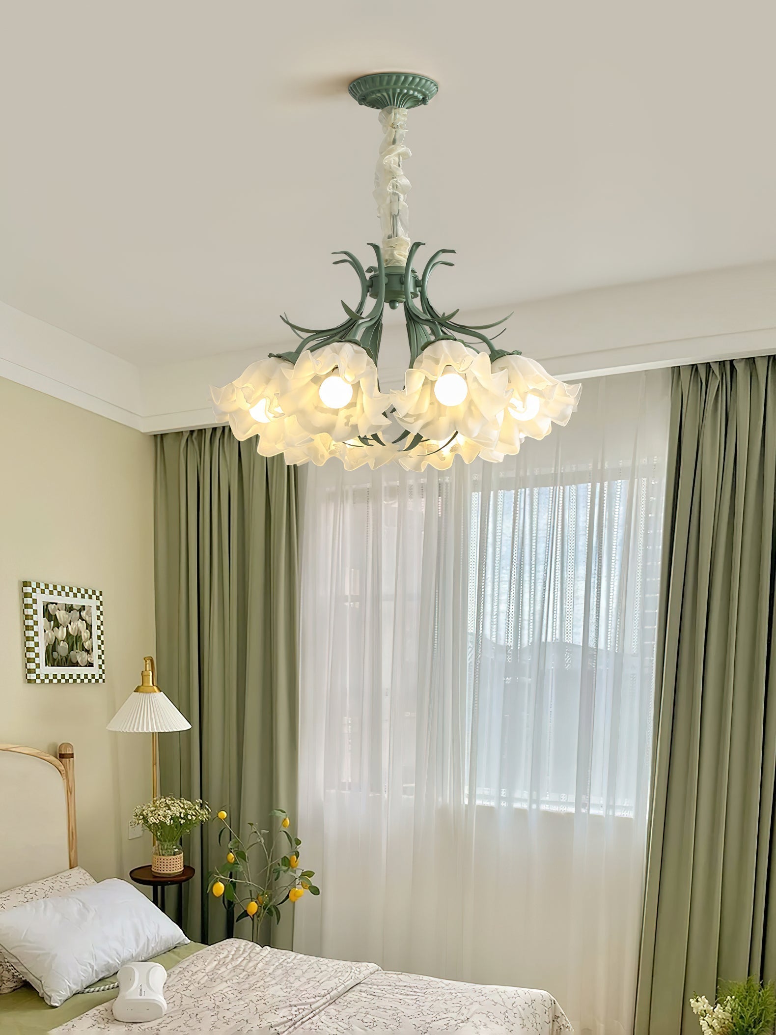 Lustra Chandelier Fleur avec Pétales et Feuilles - Neutralighting