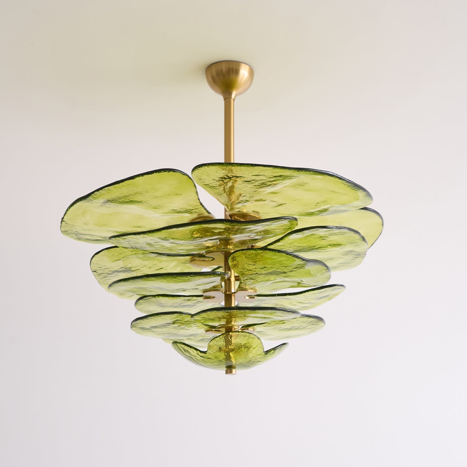 Lotus Lustre Contemporain en Verre à Feuilles Superposées - Neutralighting