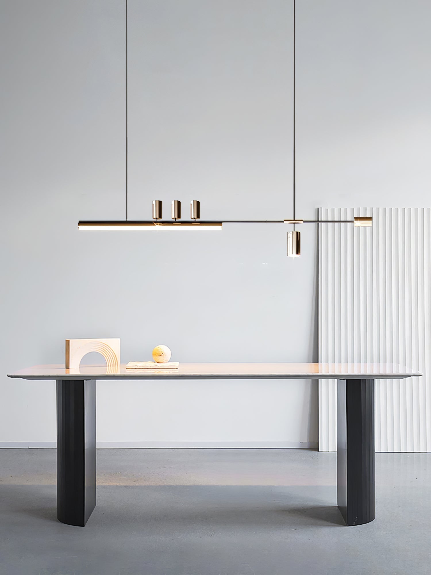 Linear Island Pendant Lamp - Blowlighting