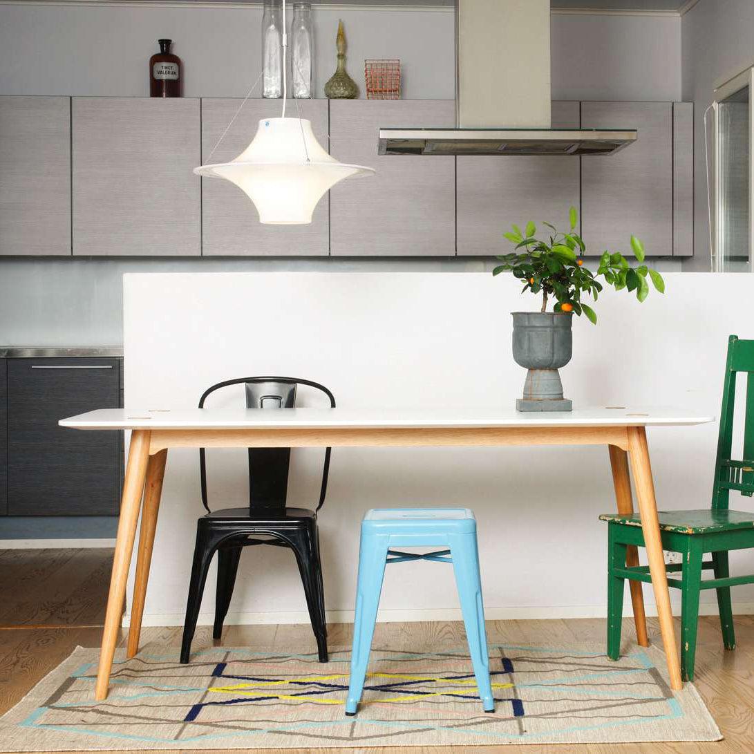 Solara Lampe suspendue en acrylique en forme d'OVNI pour salon contemporain - Neutralighting