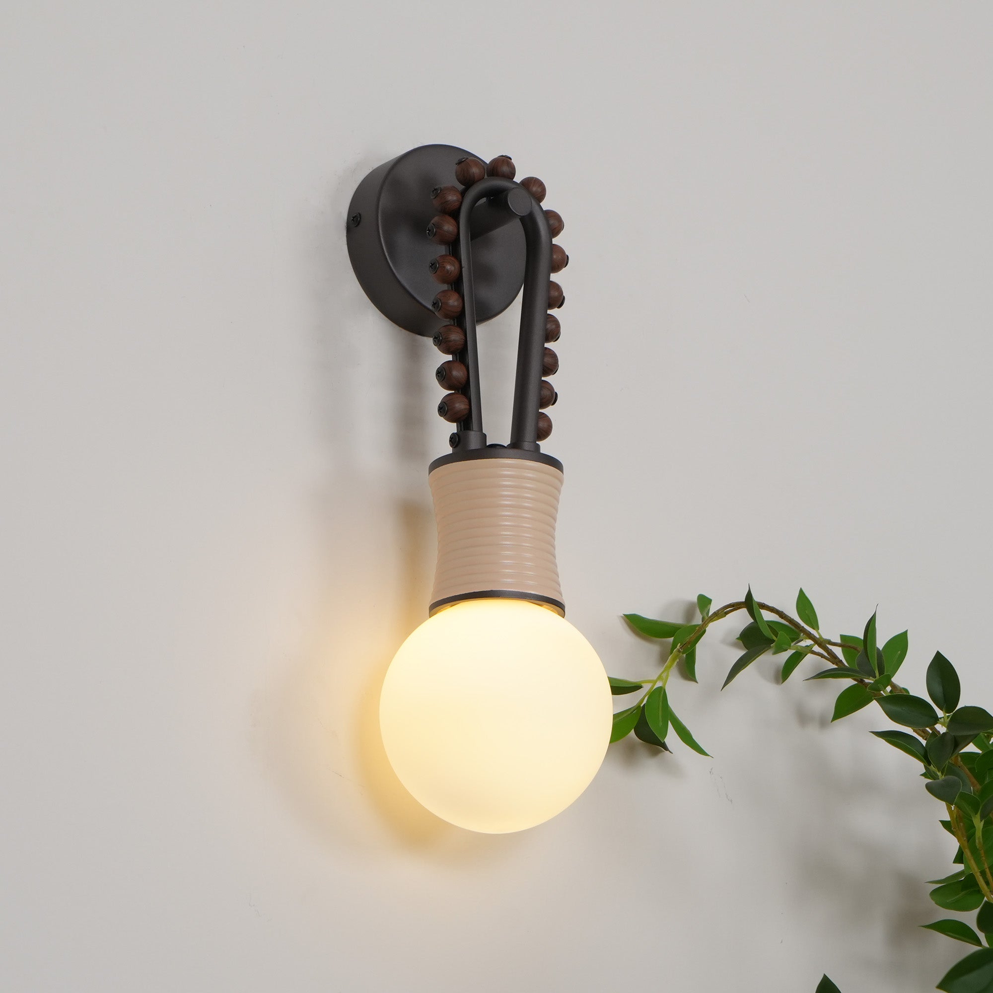 Sytala Applique Murale En Verre De Noyer De Qualité Supérieure - Neutralighting