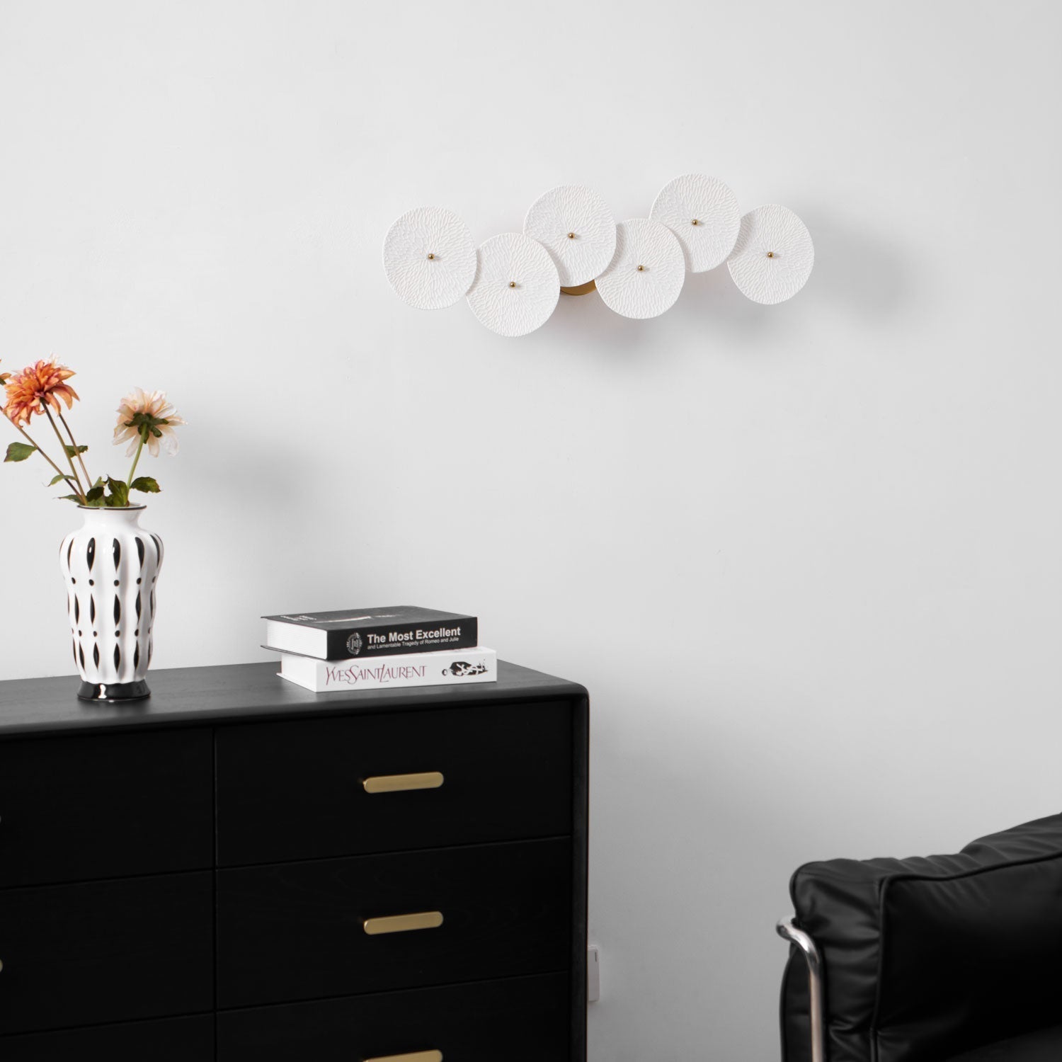 Jesse Applique Murale Pétales d'Art Nordic Élégante - Neutralighting