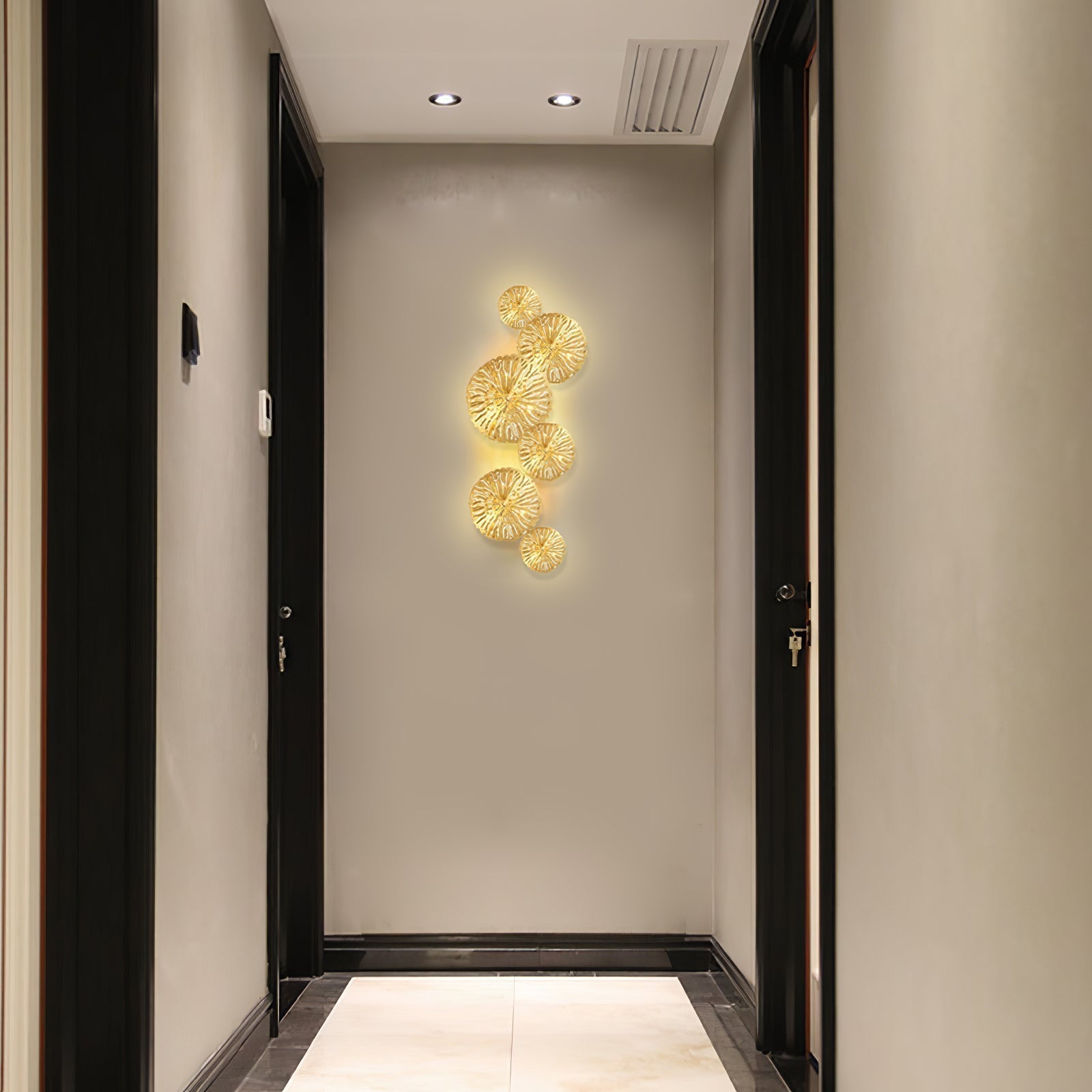 Lustra Applique Murale Feuille De Lotus En Laiton - Neutralighting