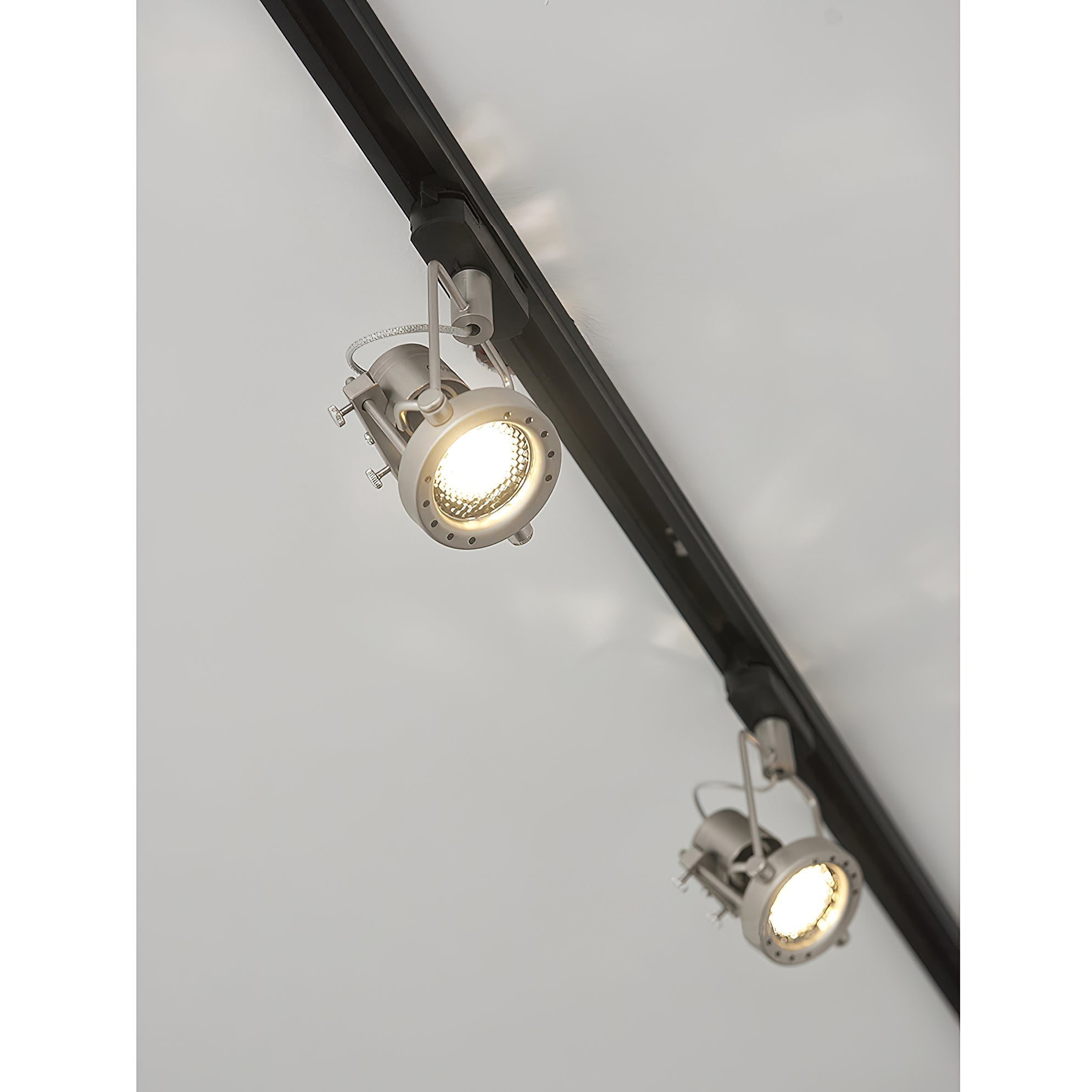 Ivelor Spots Sur Rail Industriels Vintage en Métal et Verre - Neutralighting