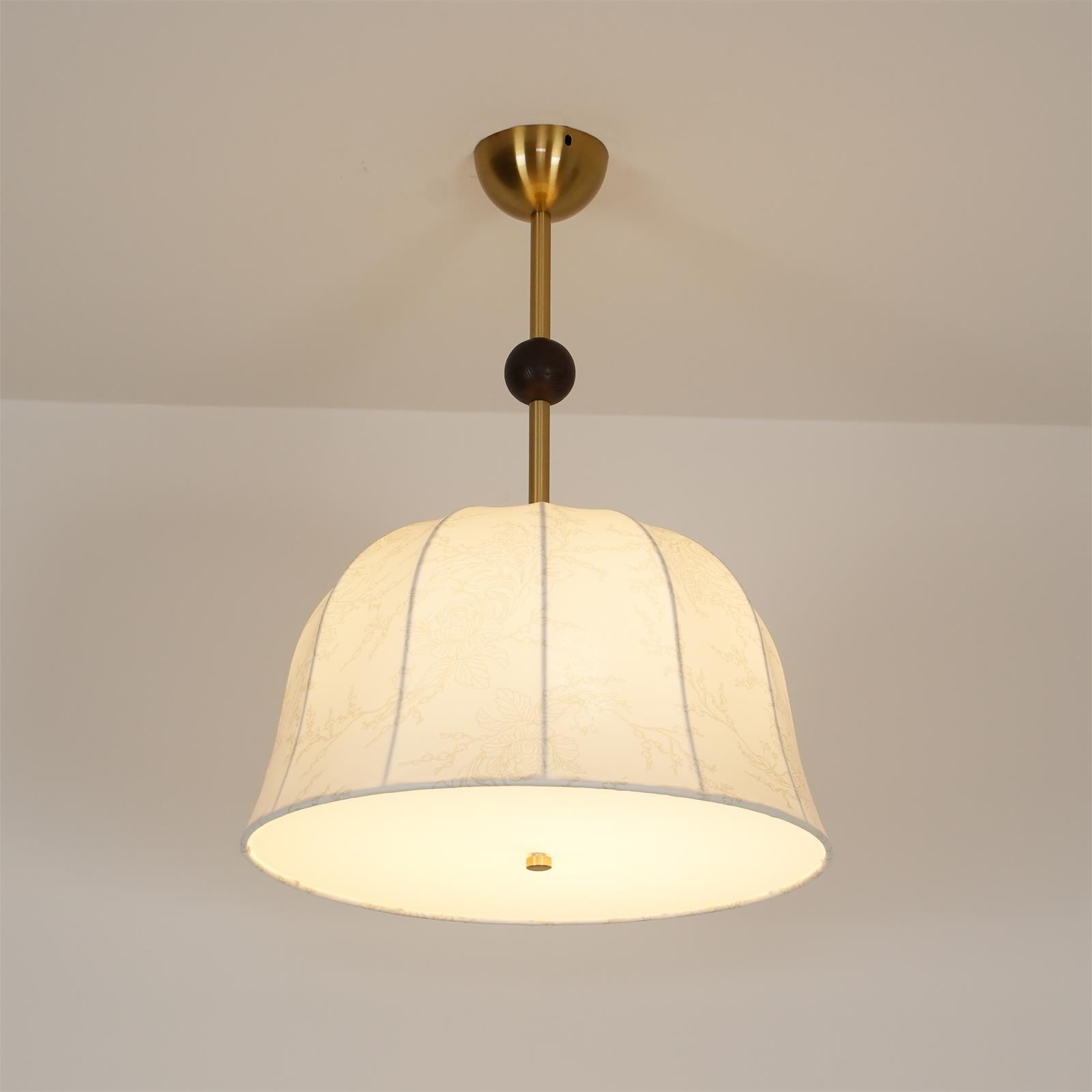 Spheris Plafonnier en tissu et bois pour des intérieurs chaleureux et élégants - Neutralighting