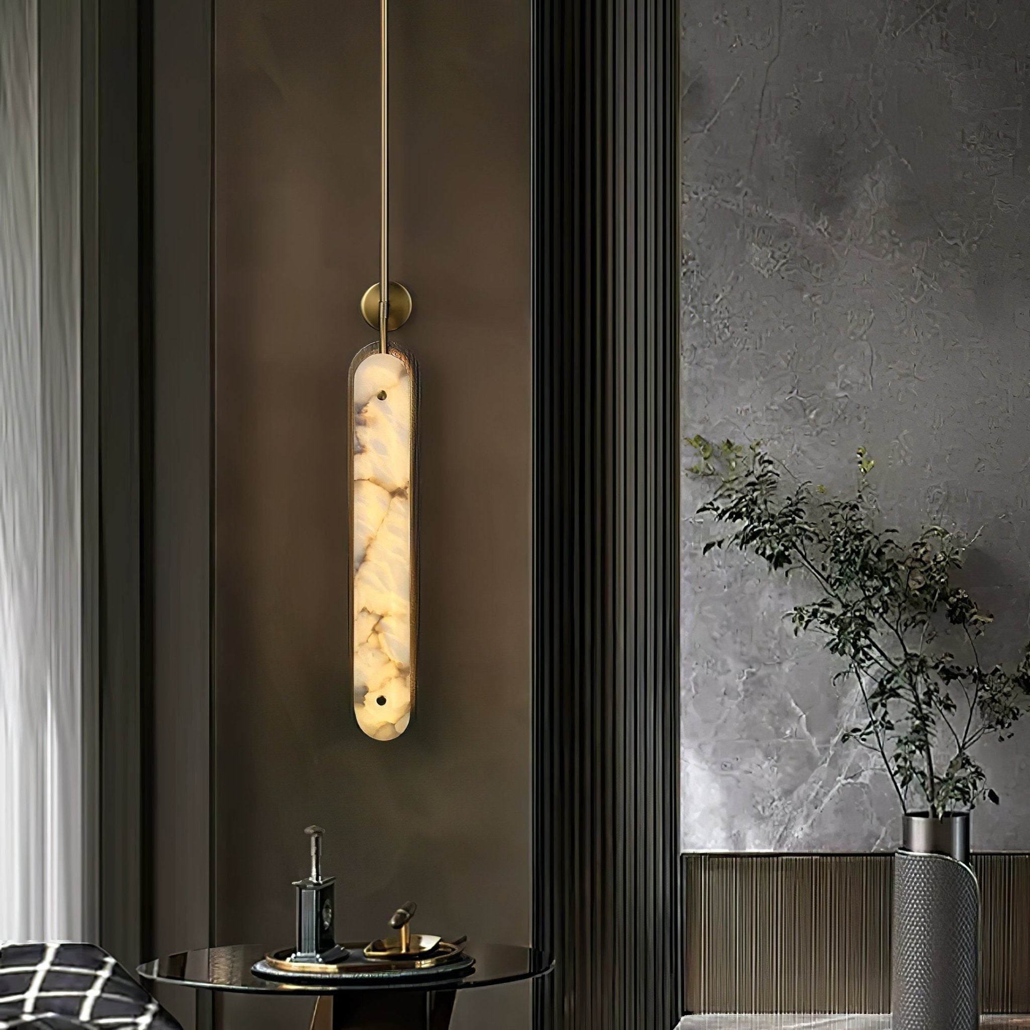 Ilaeir Vertical Alabaster Pendant Light - Letslighting