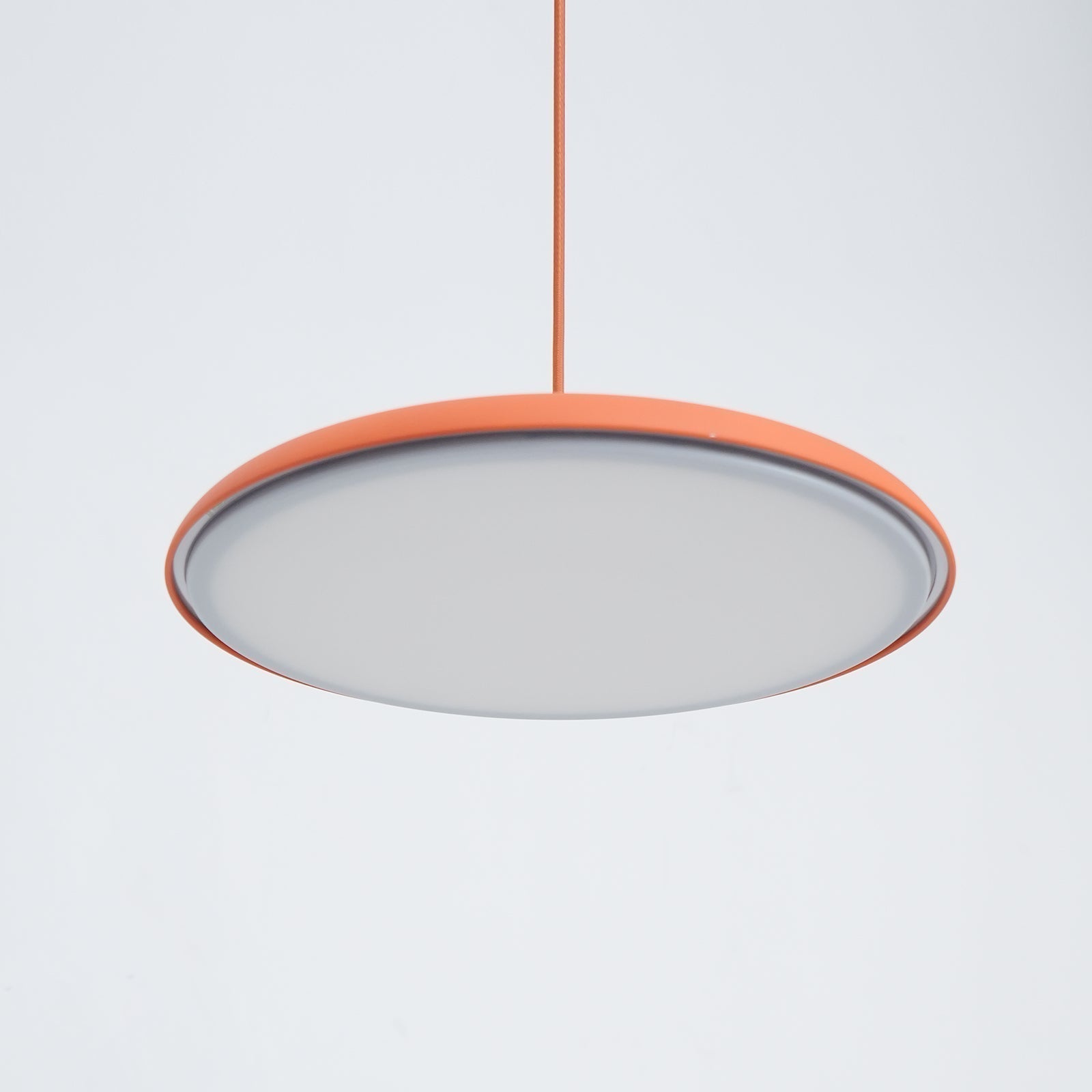 Orik  Suspensions Macaron