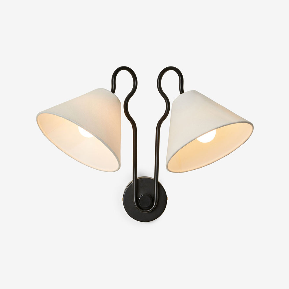 Walter Applique Murale Double avec Abat-Jours Coniques Blancs en Tissu