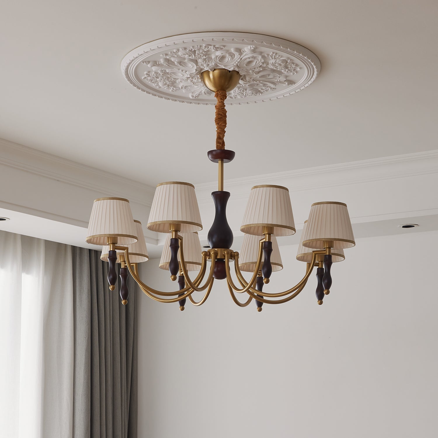 Lustra Chandelier Abat-jours Floraux et Noyer - Neutralighting