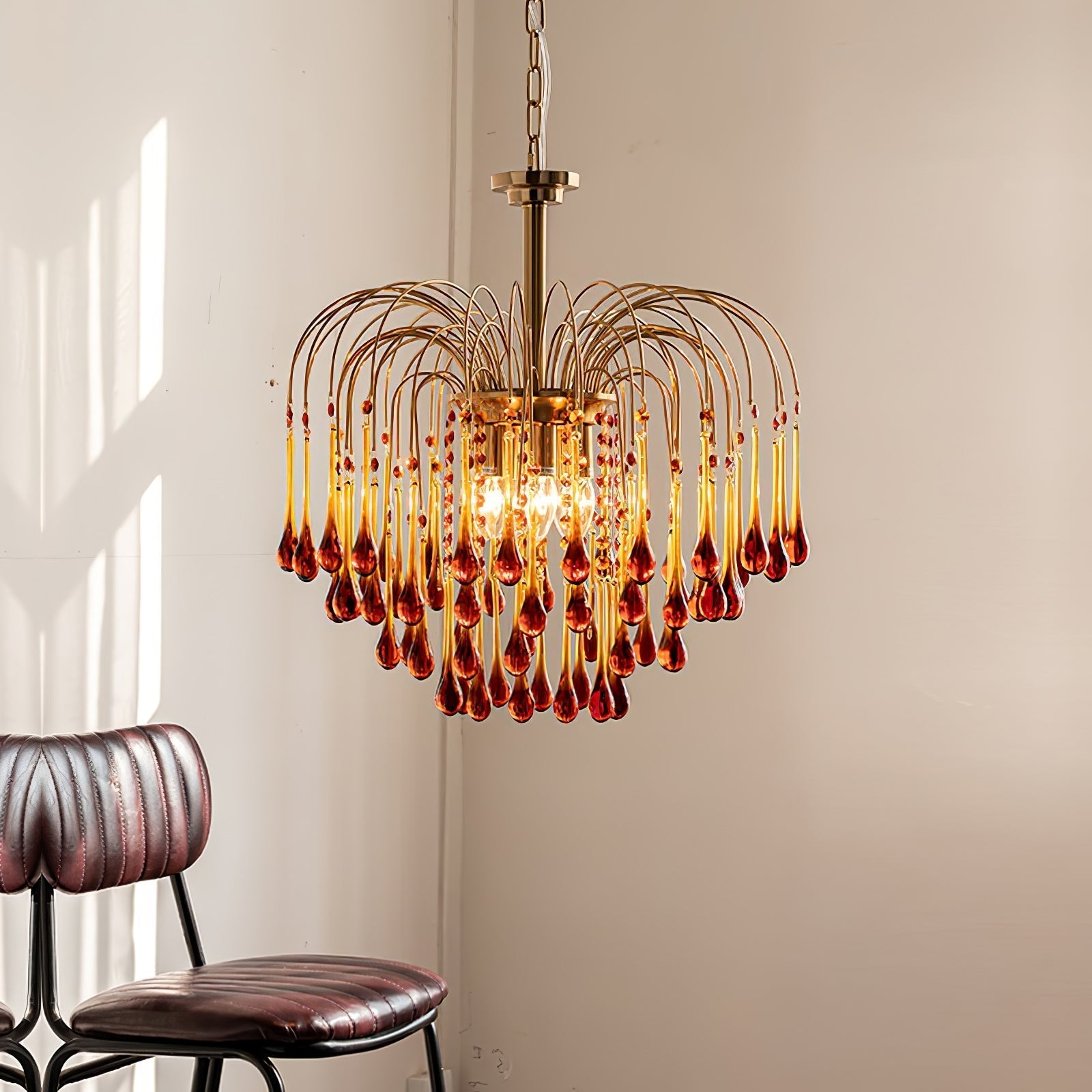 Lustra Chandelier Bras Dorés et Cristal - Neutralighting