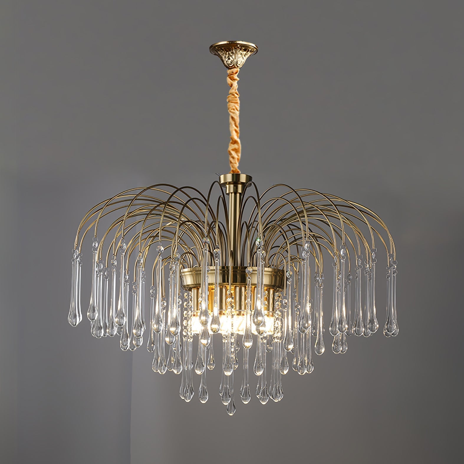 Lustra Chandelier Bras Dorés et Cristal - Neutralighting