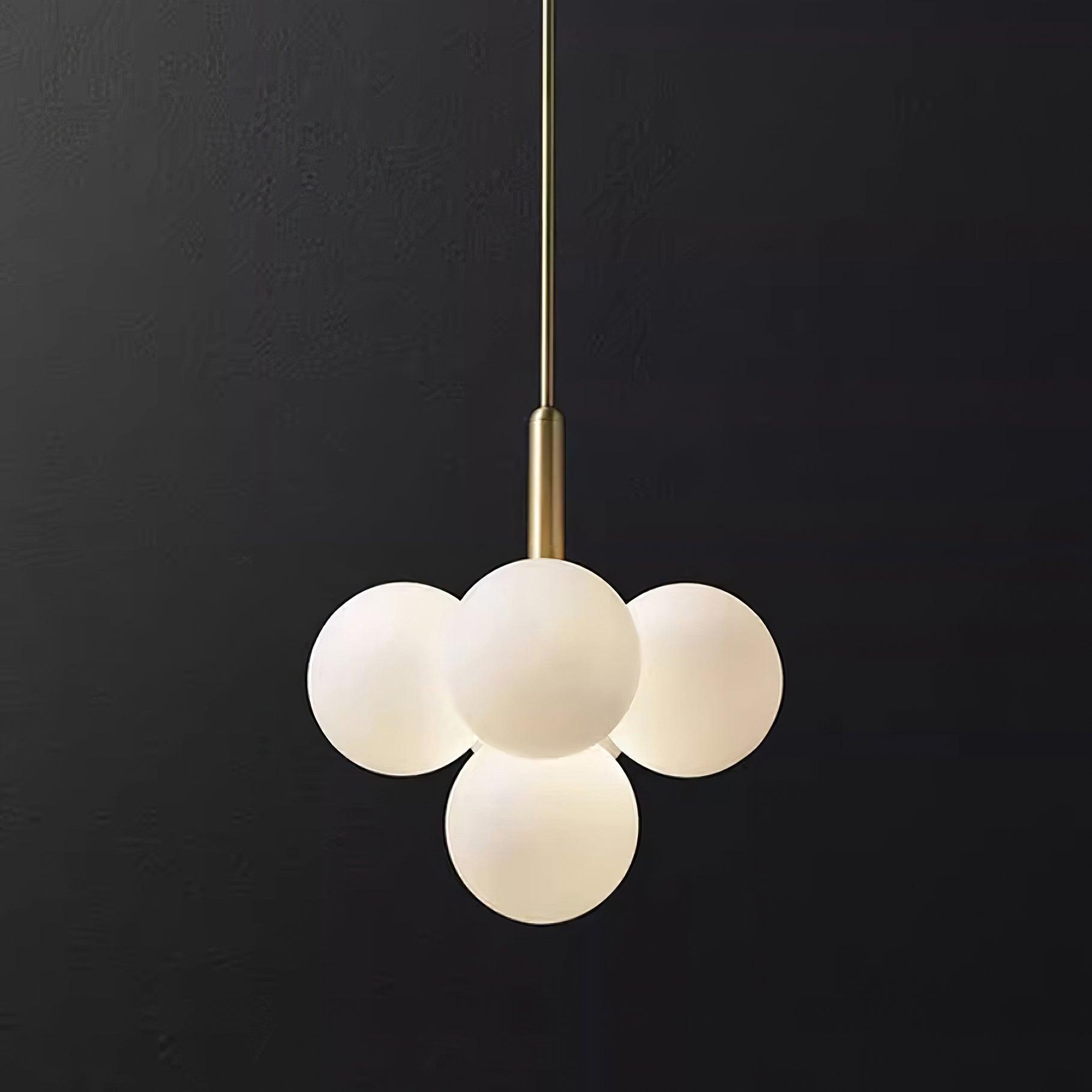 Lustre Globe en Verre Cluster Cadre en Laiton Moderne Minimaliste pour Maison - Neutralighting
