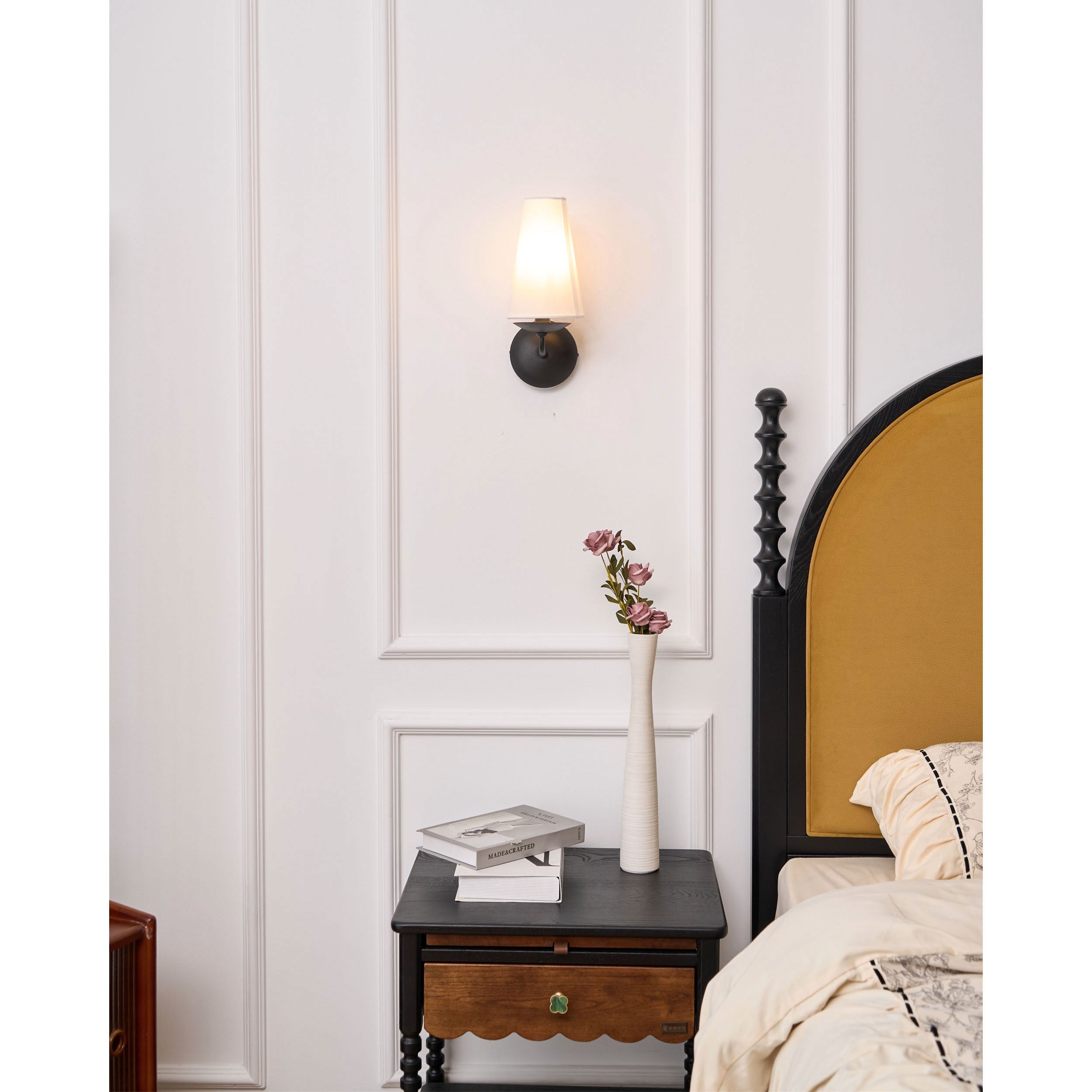 Avraee Applique Murale Laiton Tissu Minimaliste Moderne - Neutralighting