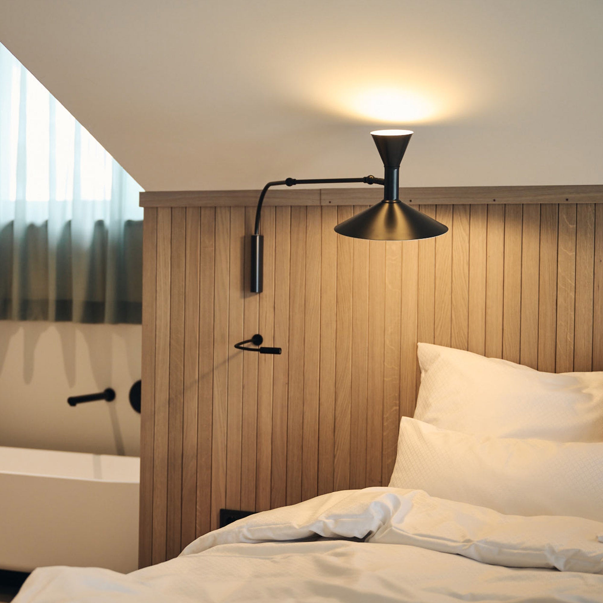 Lustra Wall Lamp Marseille Adjustable - Neutralighting