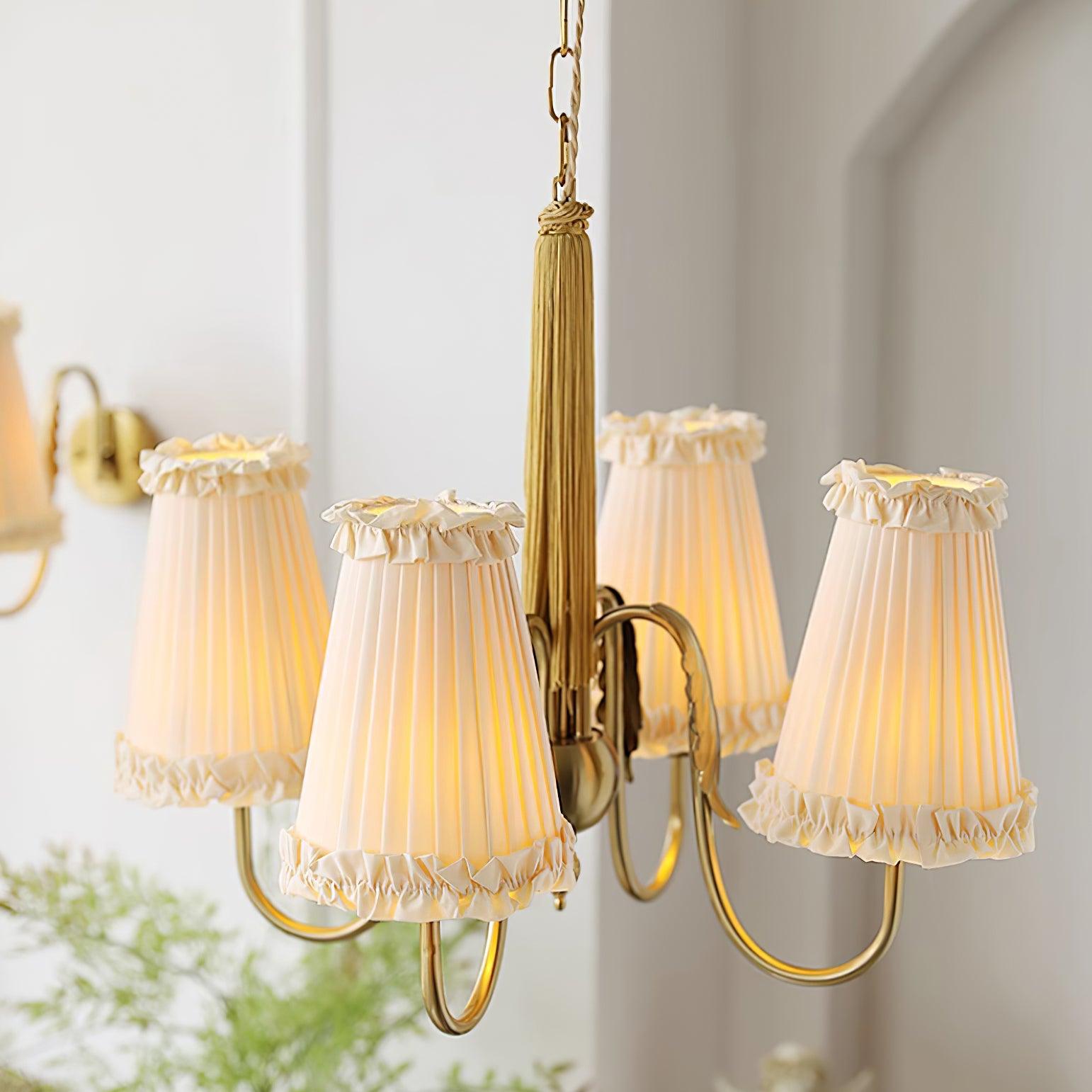 Faylin Lustre Vintage en Laiton avec Abat-jours Plissés - Neutralighting