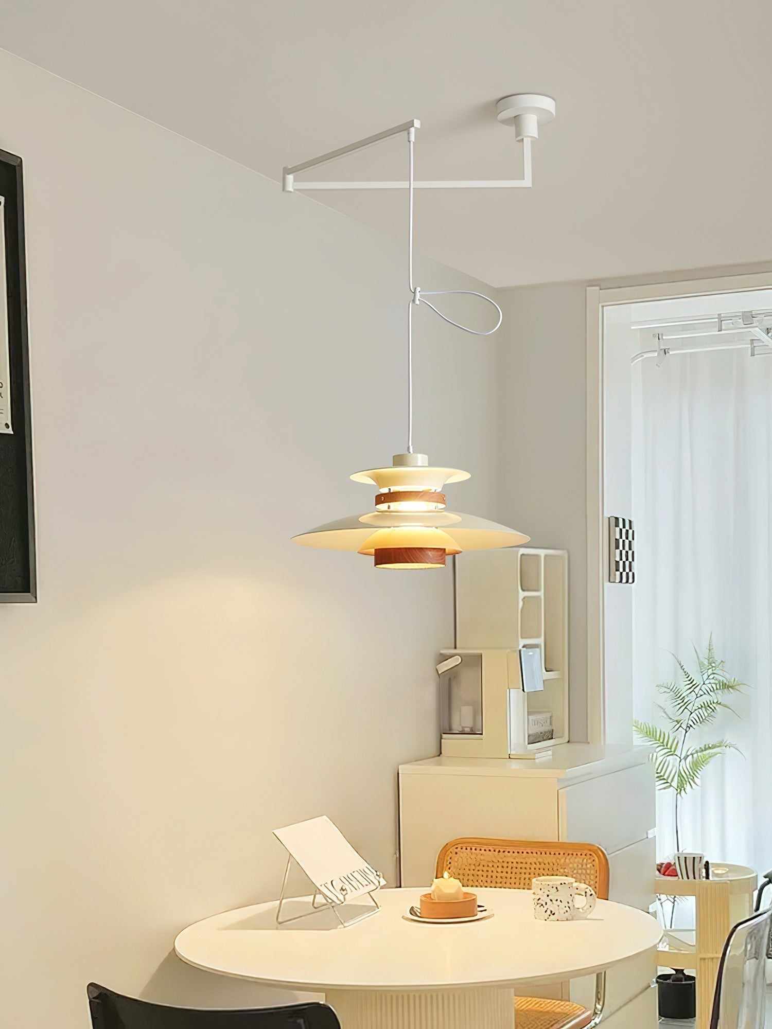 Mercero Swing Arm Pendant Lamp - Blowlighting